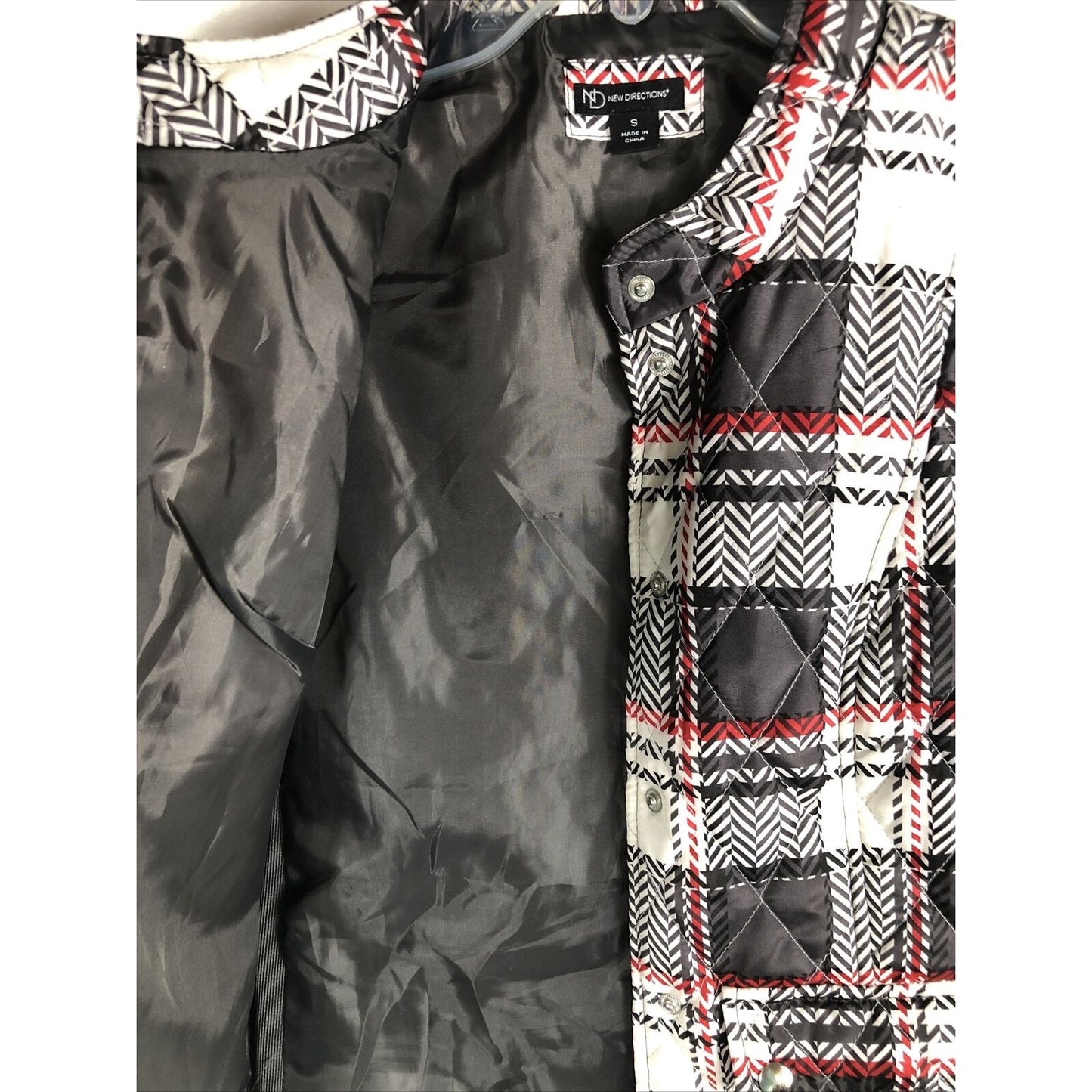 New Direction Woman's Plaid Adult Size Small Vest