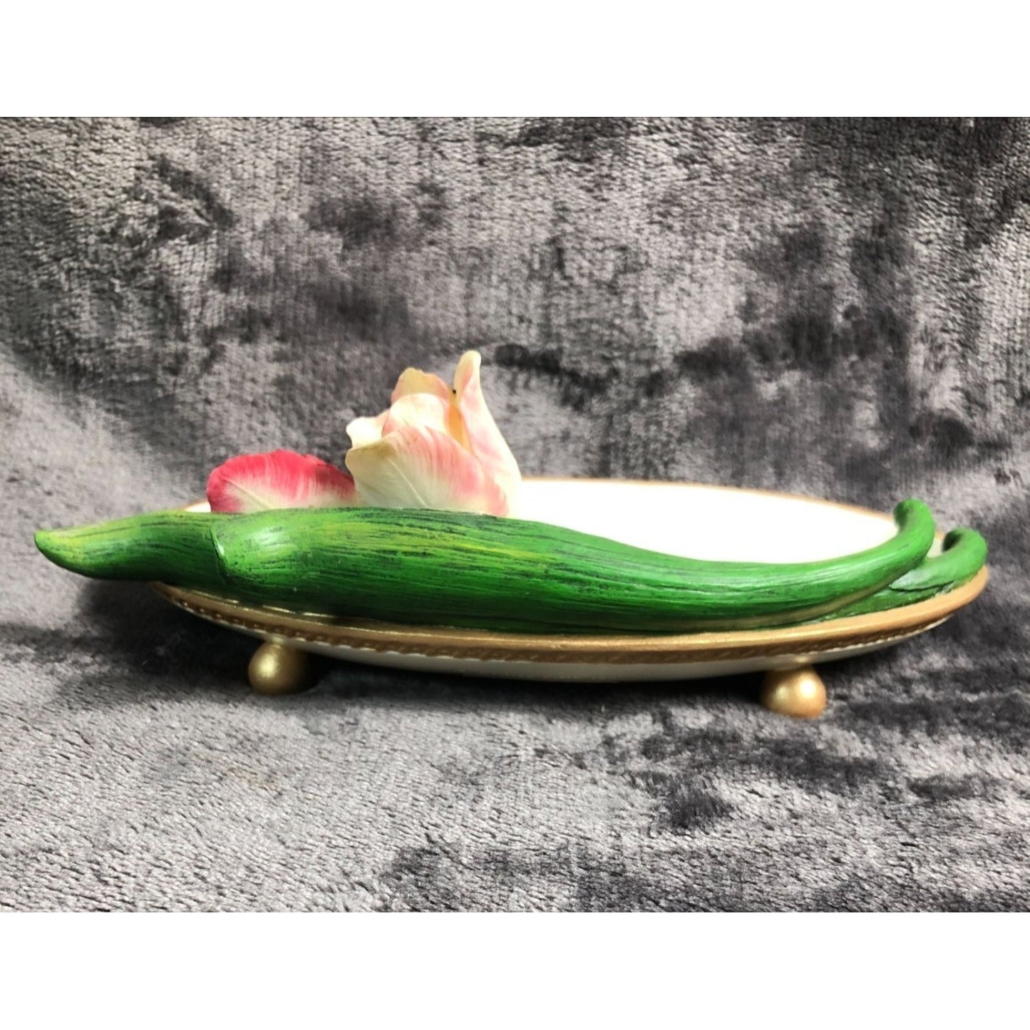 Buds N Bows Artisan Flair Hand-Painted Tulip Decorative Footed Dish