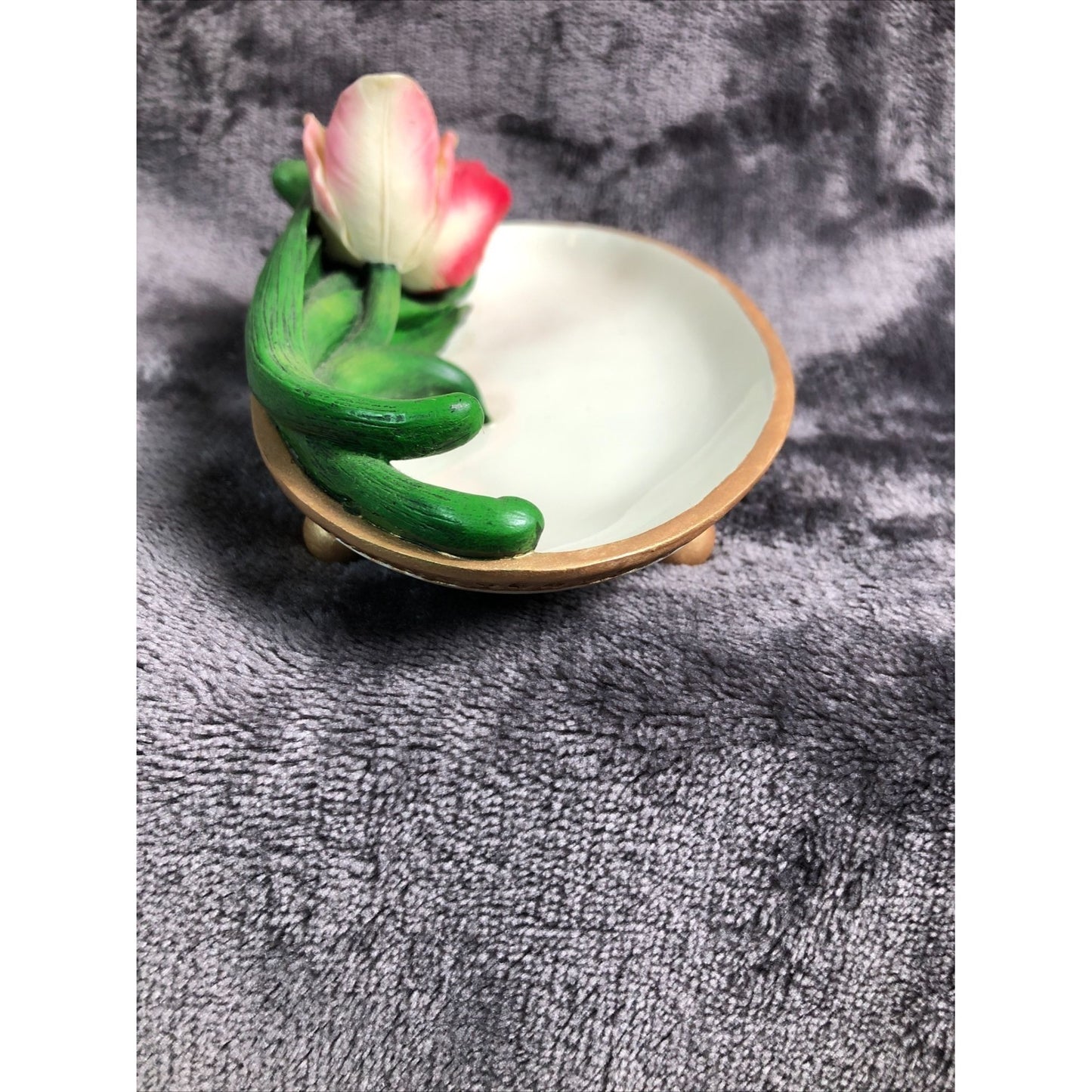 Buds N Bows Artisan Flair Hand-Painted Tulip Decorative Footed Dish