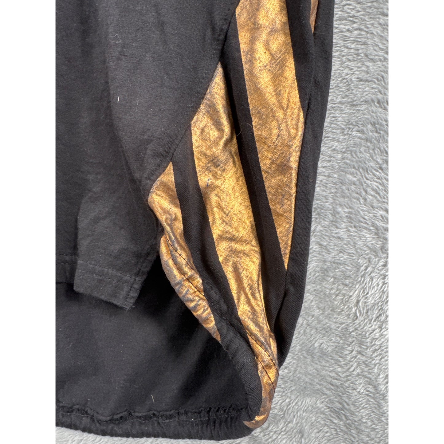 Switch Mens Shirt Remarkable Black & Gold Striped Hem High-Low T-Shirt XL Cotton
