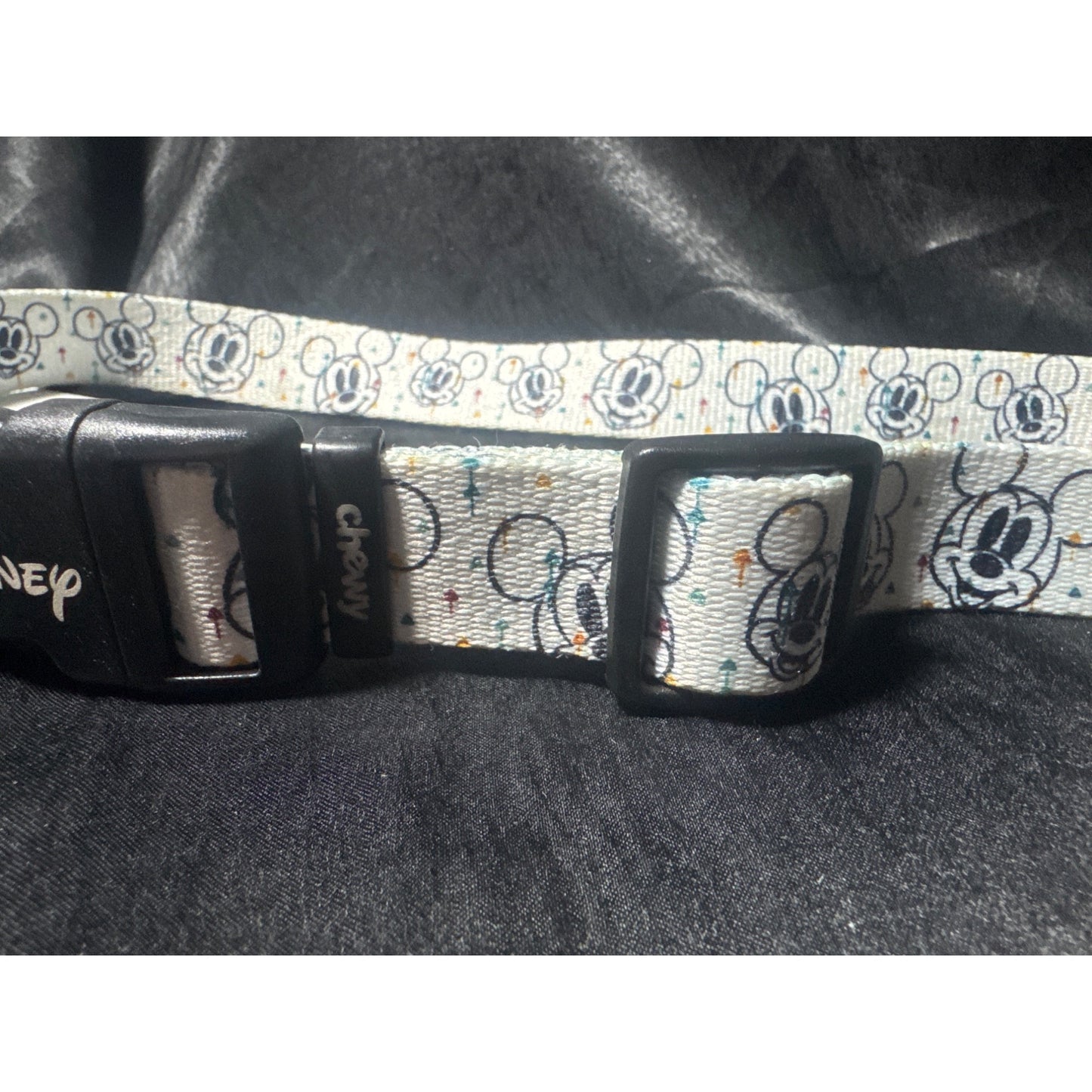 Disney Mickey Mouse Dog Collar 1" X 18"-26" Adjustable Durable Nylon With Buckle & D-Ring For Medium To Large Dogs