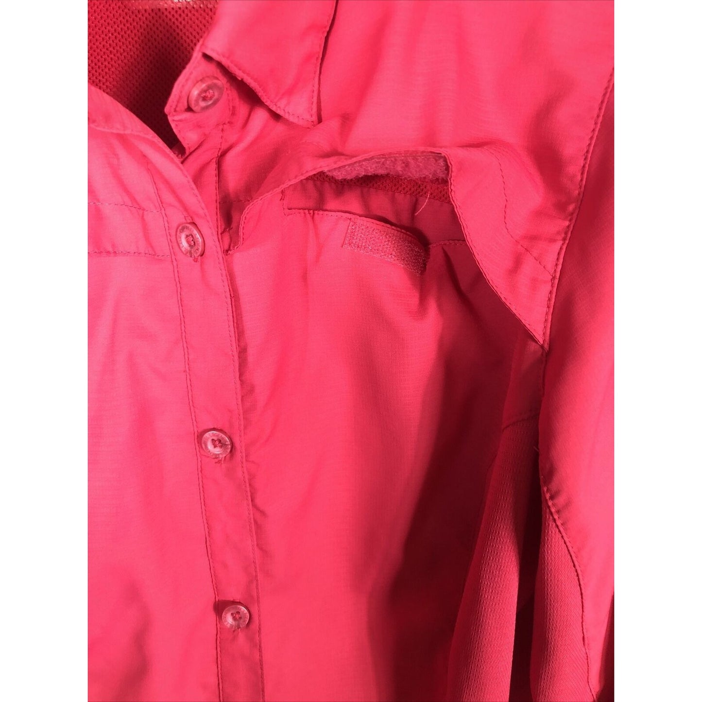 Reel Legends Woman’s Fishing Shirt Outdoor Performance Long Sleeve Button Up