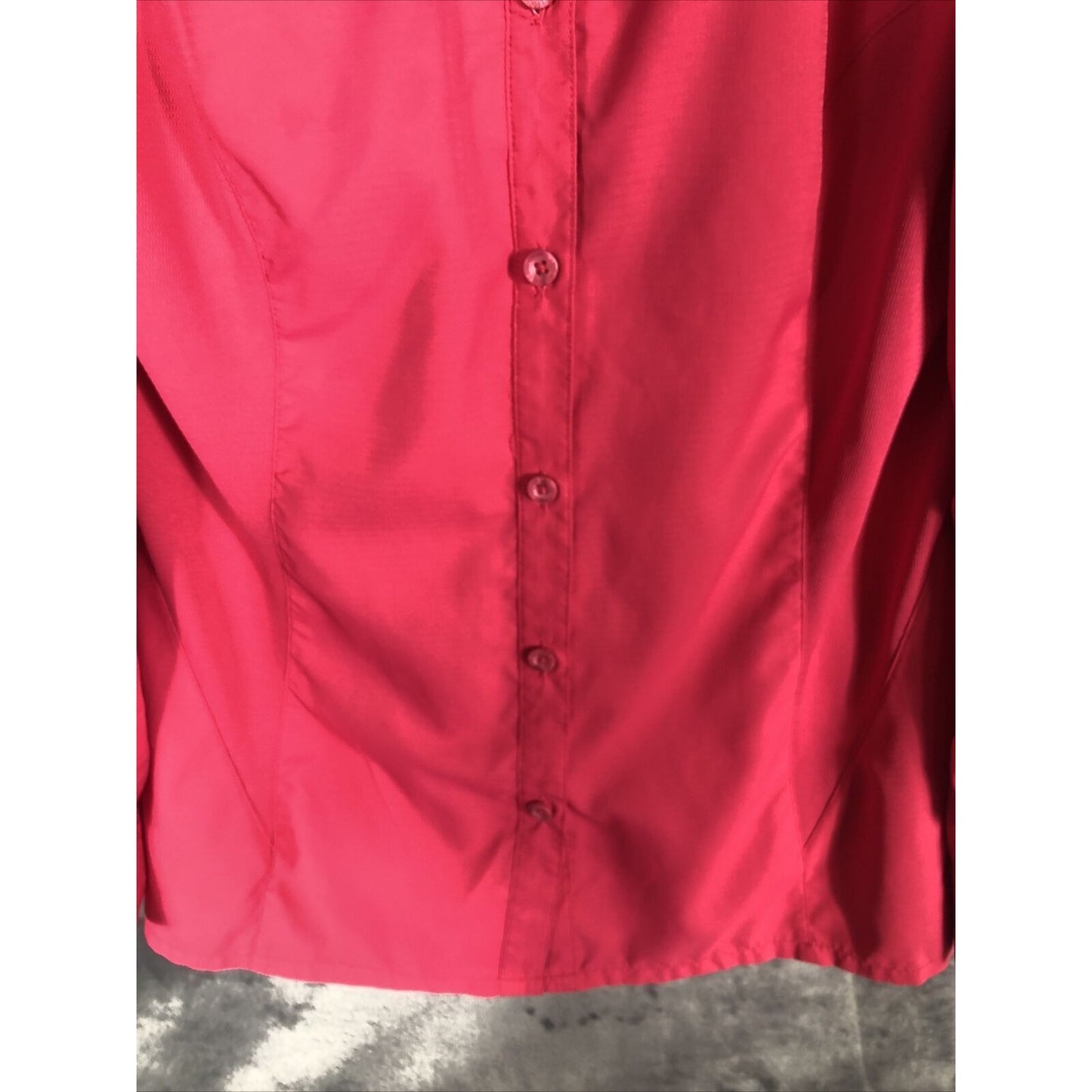 Reel Legends Woman’s Fishing Shirt Outdoor Performance Long Sleeve Button Up
