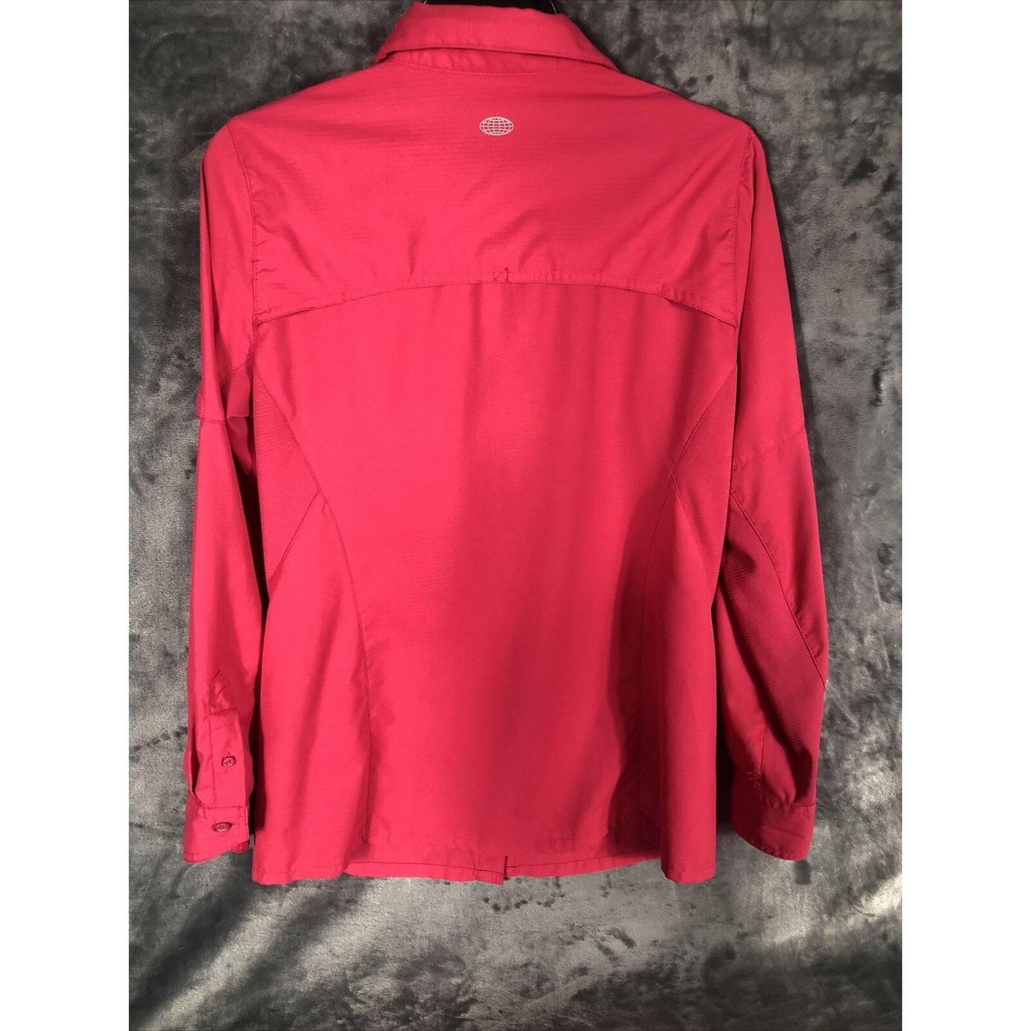 Reel Legends Woman’s Fishing Shirt Outdoor Performance Long Sleeve Button Up