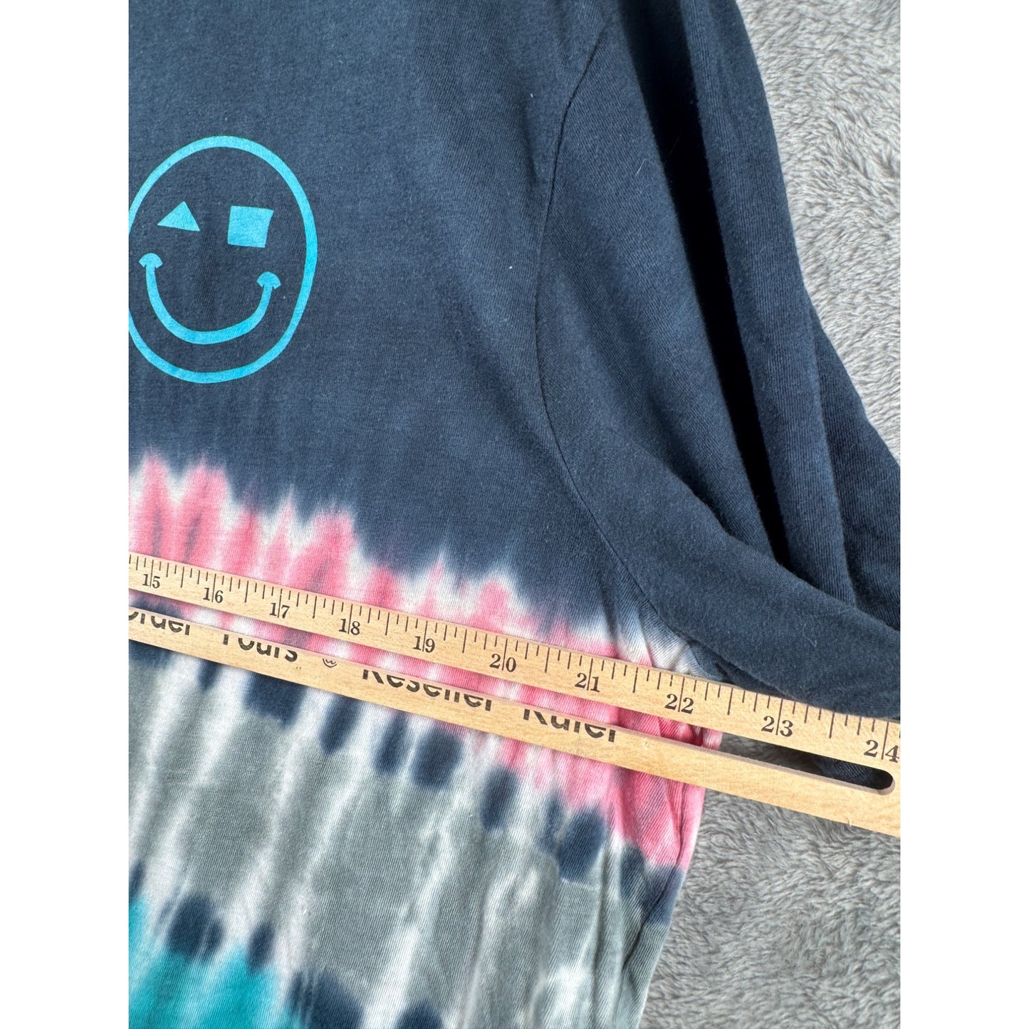 Cabana By Crown & Ivy XL Tie-Dye Cotton T-Shirt With Smiley Face Design