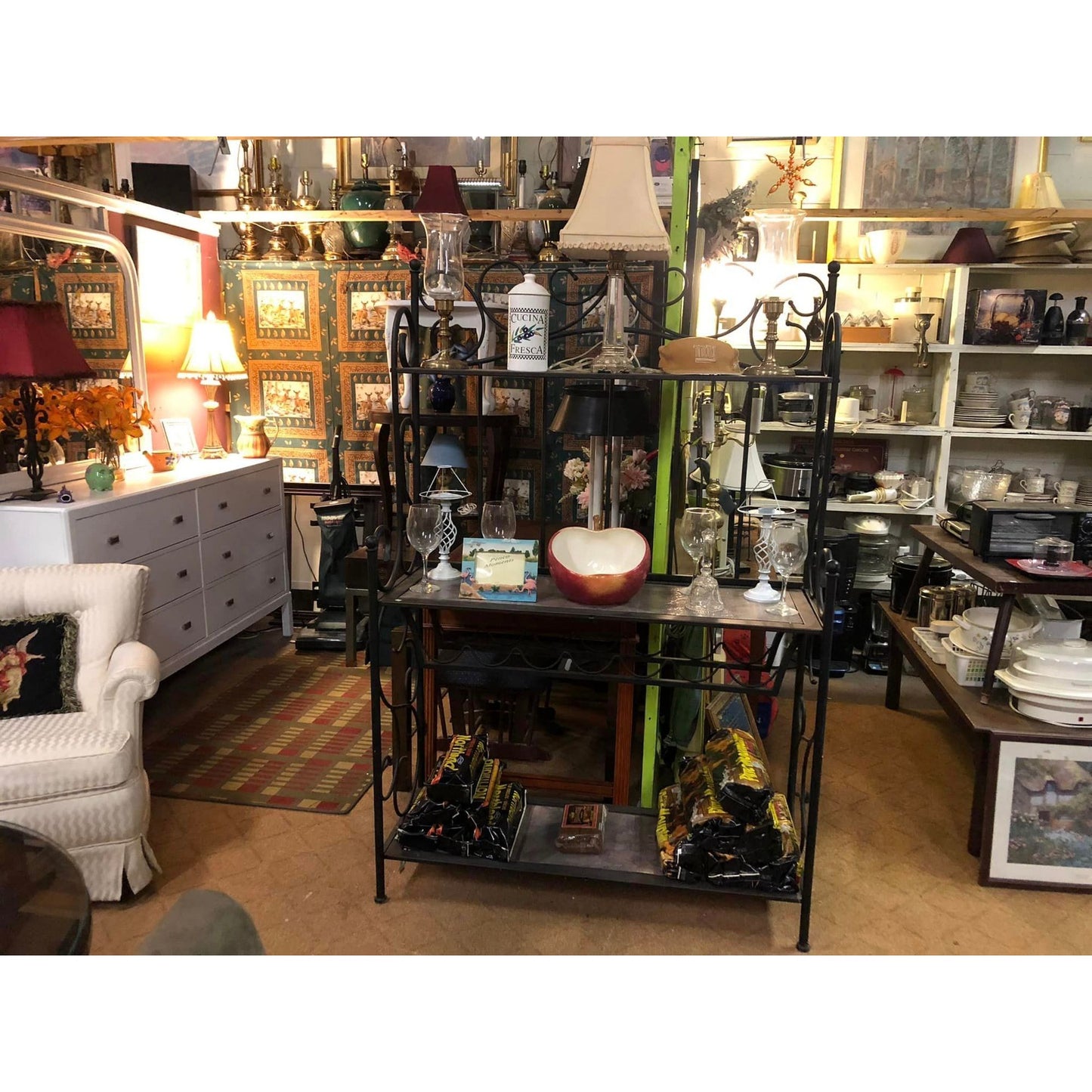 Bakers Rack /Wine Rack 44D-70H-17W