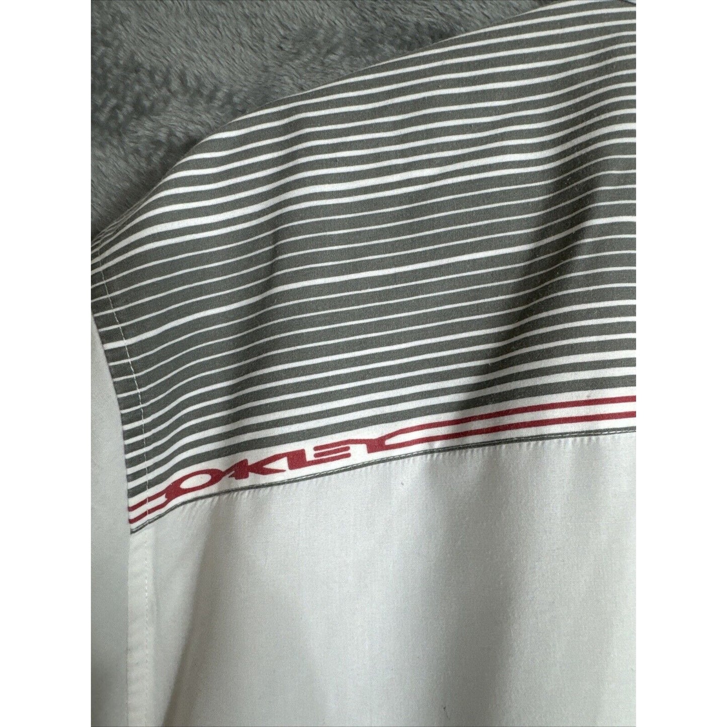 True Fit Men’s Oakley Shirt White Button-Down Dress Shirt Casual Golf Shirt XL