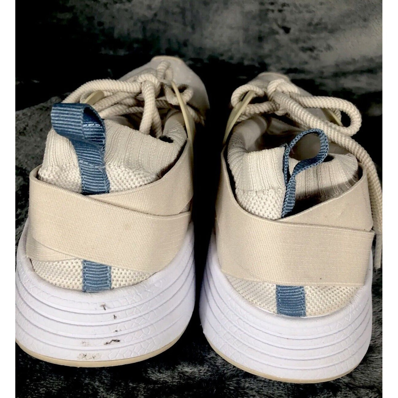 C9 Champion Woman’s Motivate Comfort Sneaker Beige  Adult Size 9 1/2