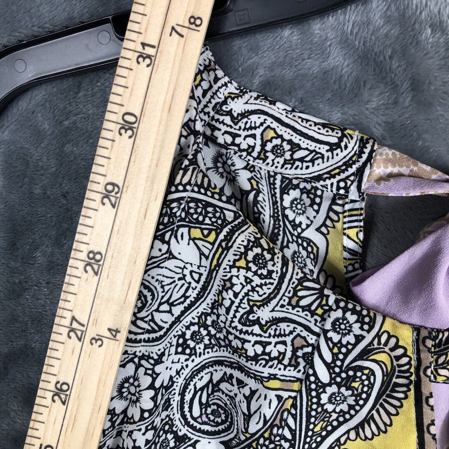 New York And Company Tops Medium Women’s Yellow And Lavender Shirt