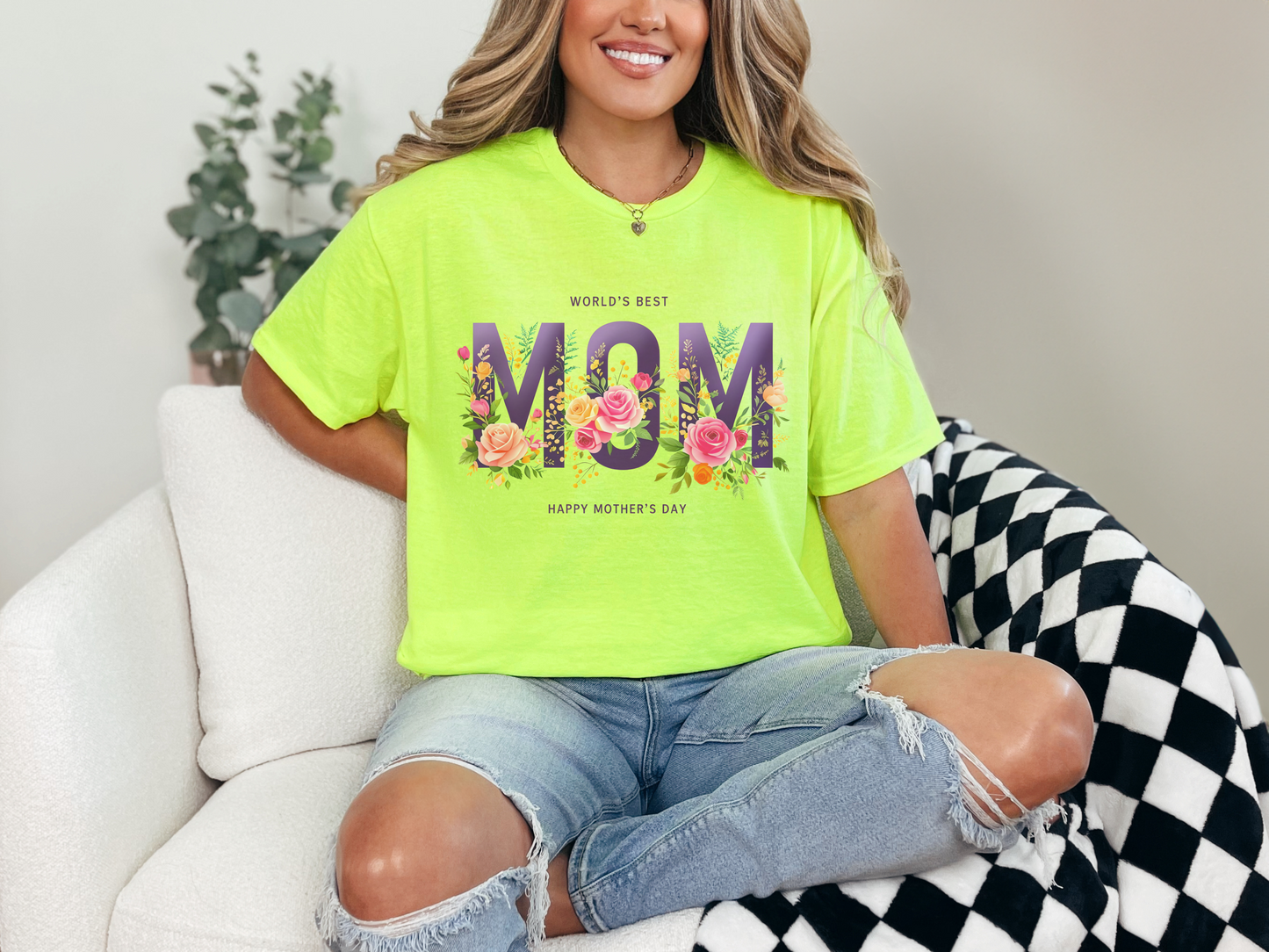 Mother's Day T-Shirt, World's Best Mom Tee, Floral Graphic Shirt, Gift for Mom, Gildan Cotton Shirt, Customized Mother's Day Gift