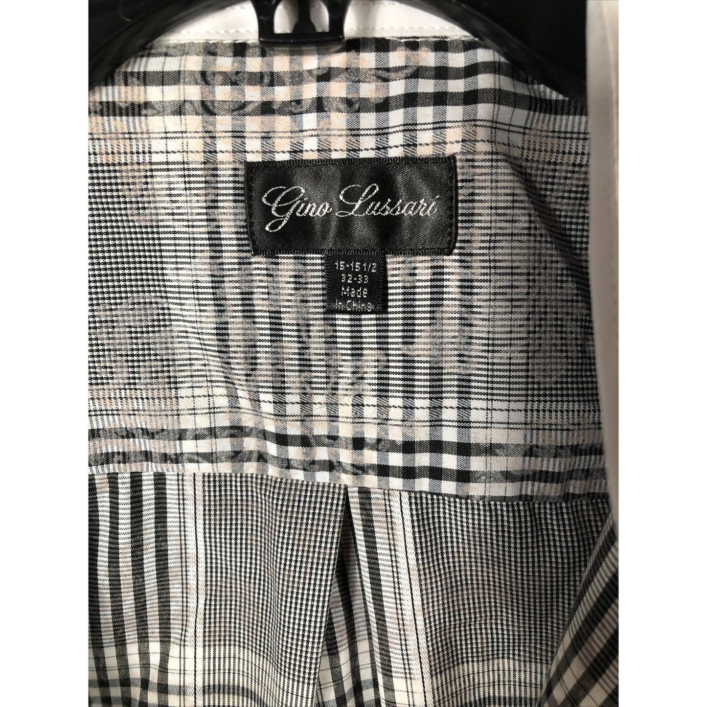 Gino Lussari Men’s Gray Plaid Button Down Adult Size 32-33 Shirt