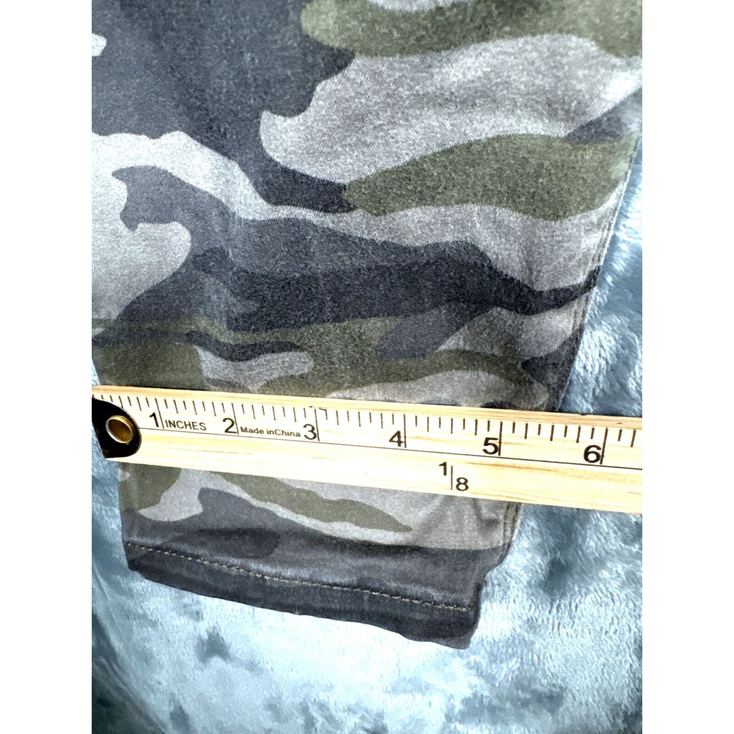 Express Jeans Ankle Legging camouflage size 12 girls