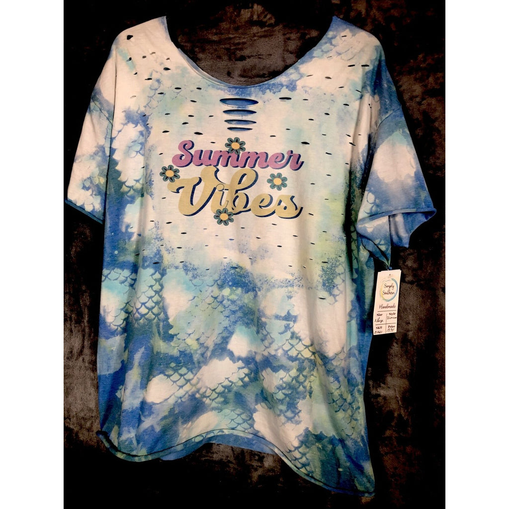 Summer Vibes Distressed Women’s Mermaid T-Shirt Size Adult ￼Extra Large
