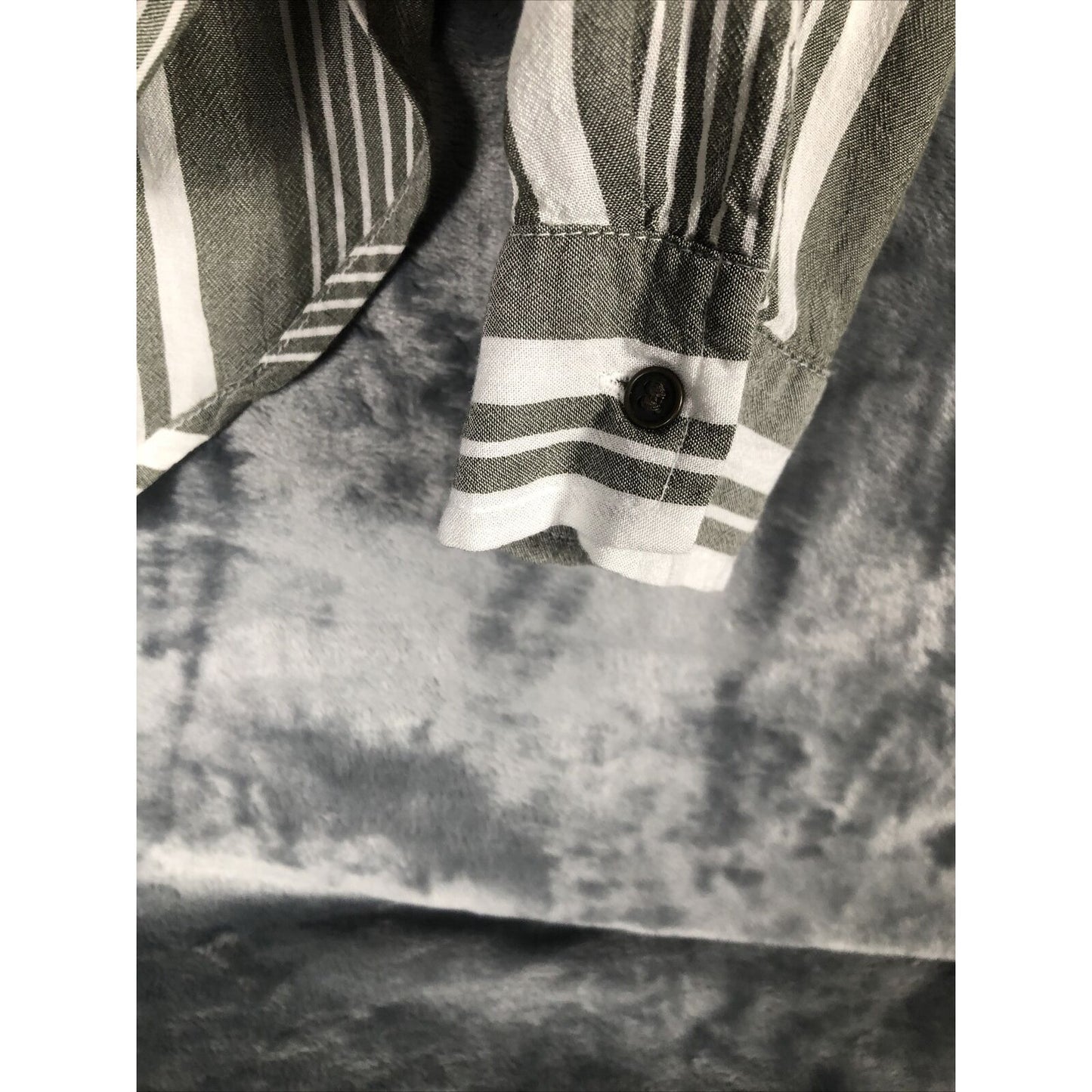 ANA New Apparel Shirt Women’s Blouse Size Adult Small