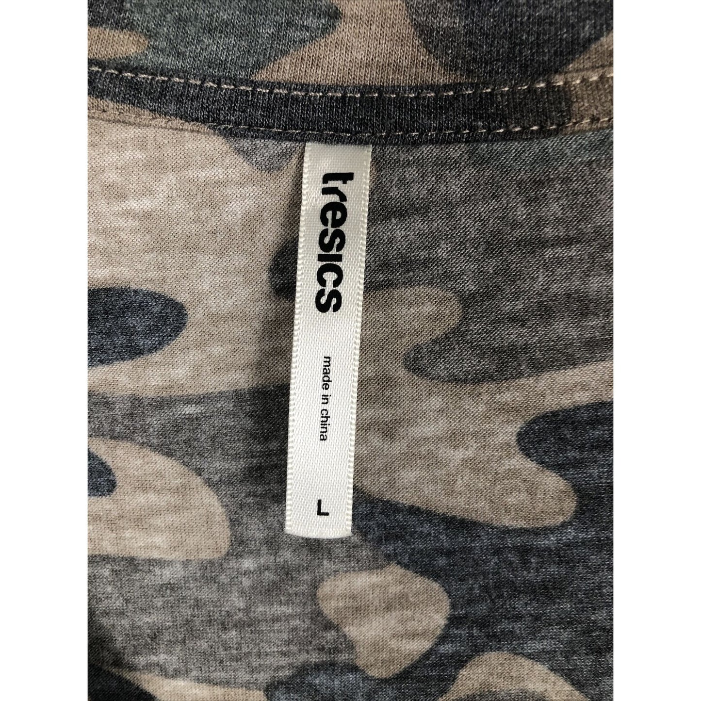 Tresics Top Camouflage Shirt Woman’s V-neck Long Sleeve Tee Shirt Adult Large