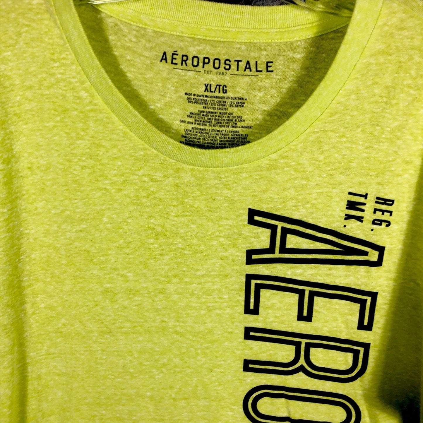 AéRopostale Men’s T Shirt Extra-Large Yellow/Black Shirt