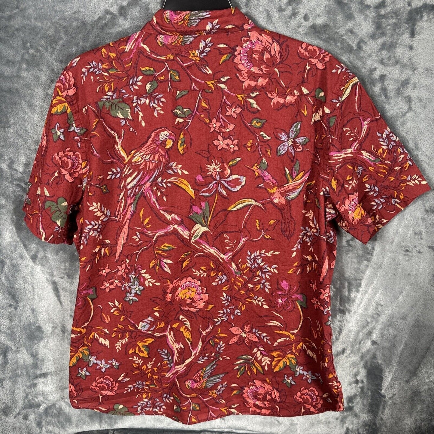 MENS AE AMERICAN EAGLE HAWAIIN TROPICAL SHIRT L ARGE COTTON BUTTON DOWN RED