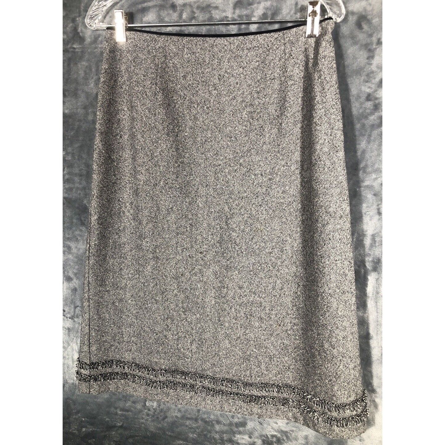 Ann Taylor Women's Gray Stretch Knee Length Lined ￼A-Line Skirt Size 6