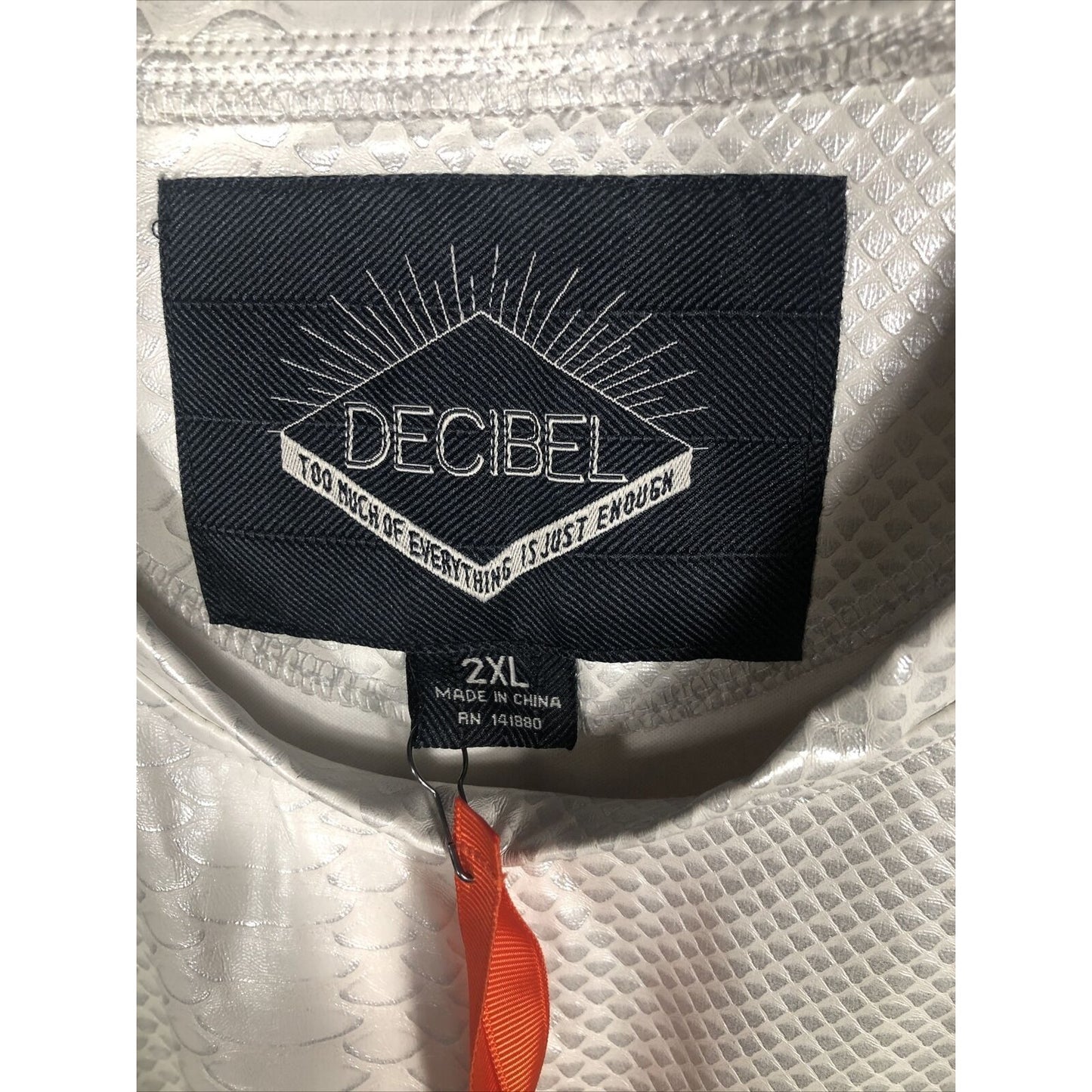 Decibel Mens Shirt Ivory Fish Scale   Casual Wear/Streetwear Size Adult 2x Large