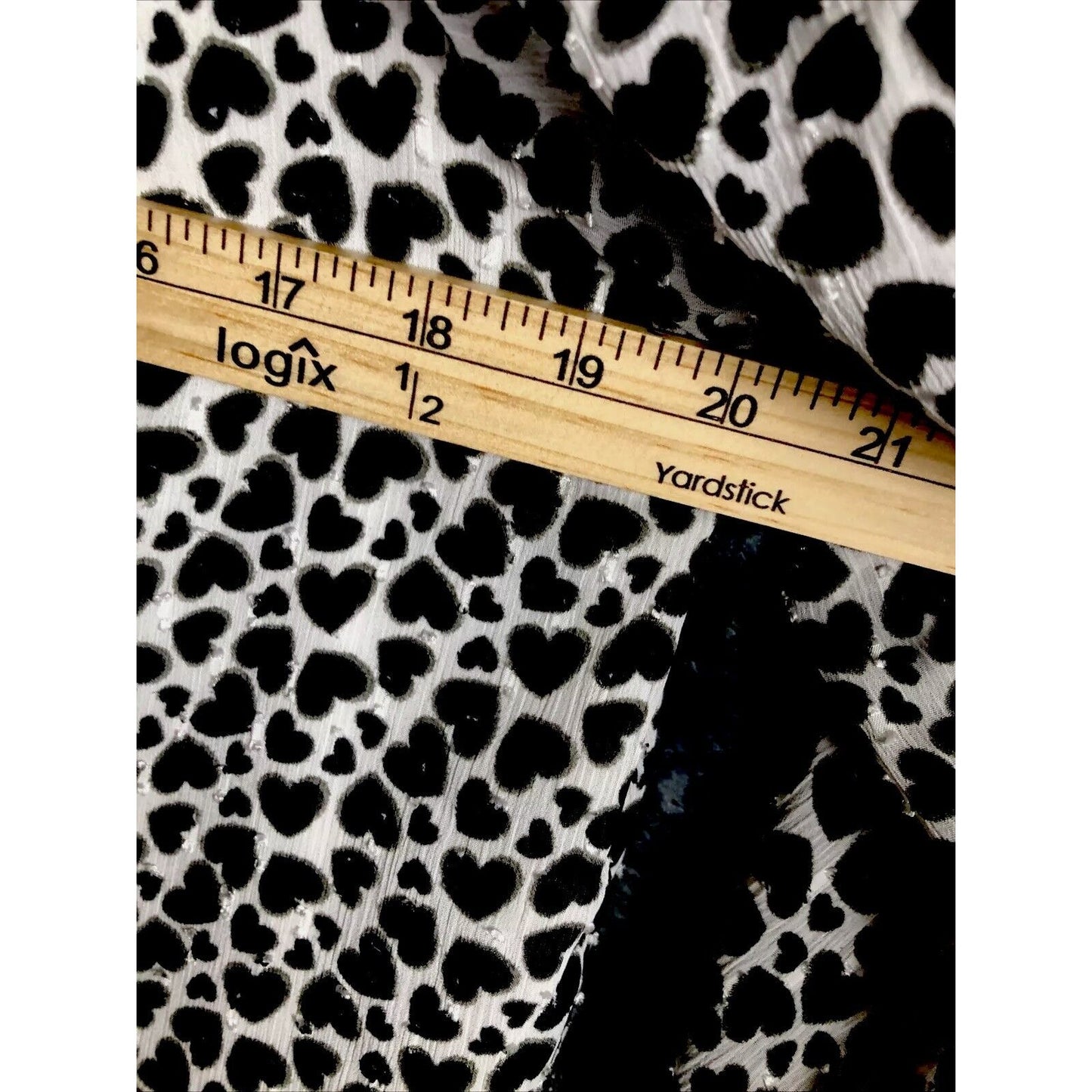 Carolina Belle Woman's Blouse Long Sleeve Animal Print Top Size L Black & White Polyester