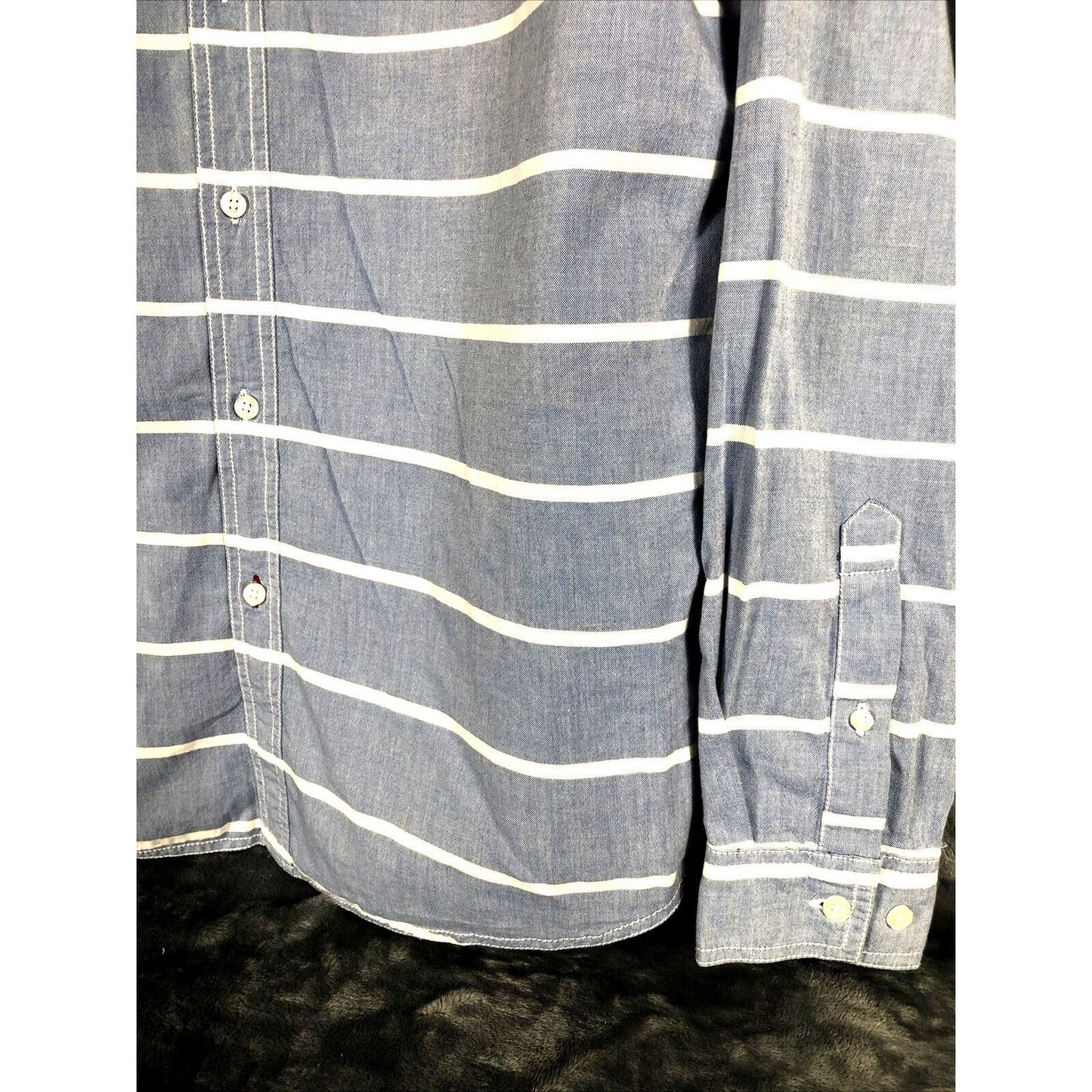 Red Camel Shirt Men’s Button Down Blue Adult Size Large Long Sleeves