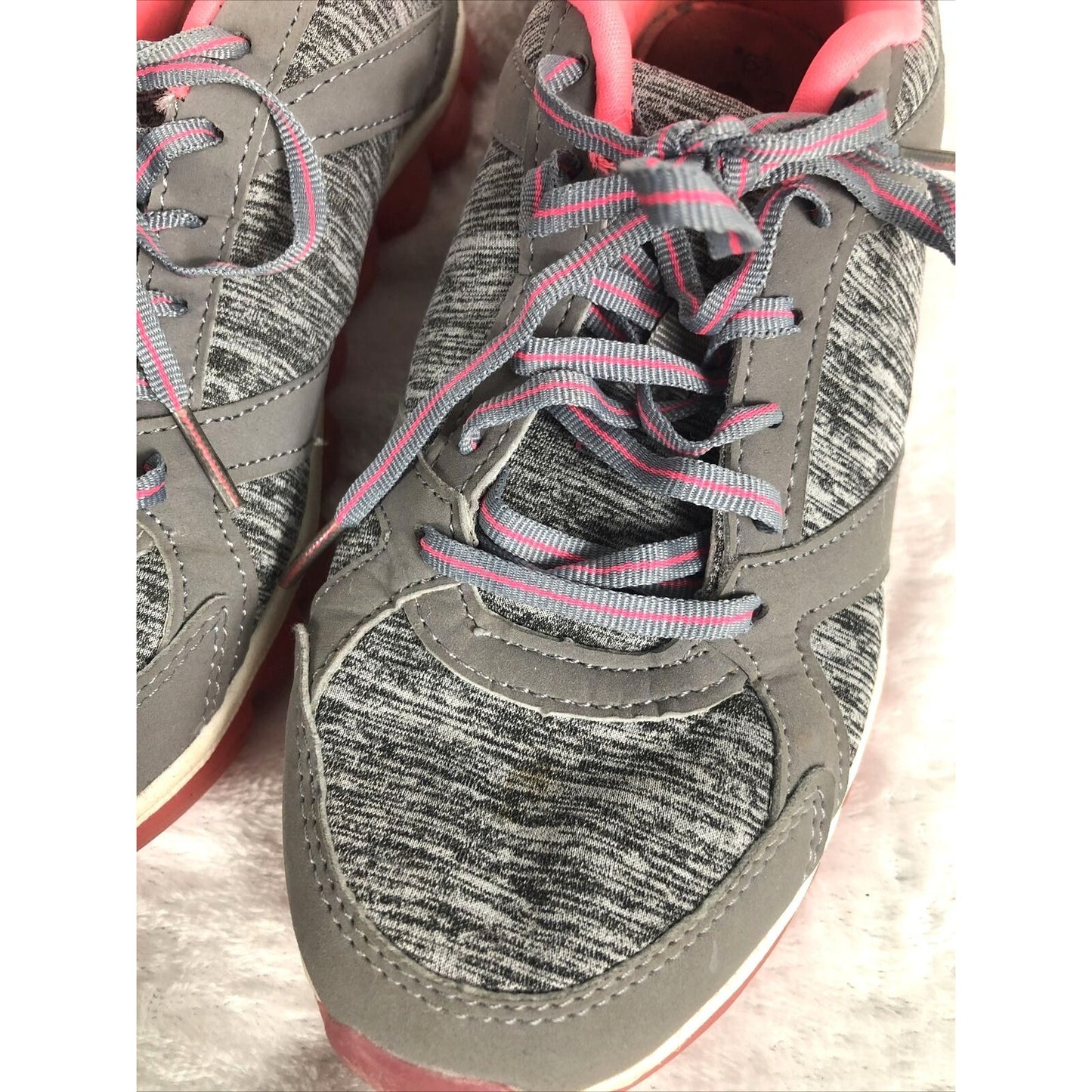 Danskin Women’s Sneakers Gray Pink Adult Size 6 1/2