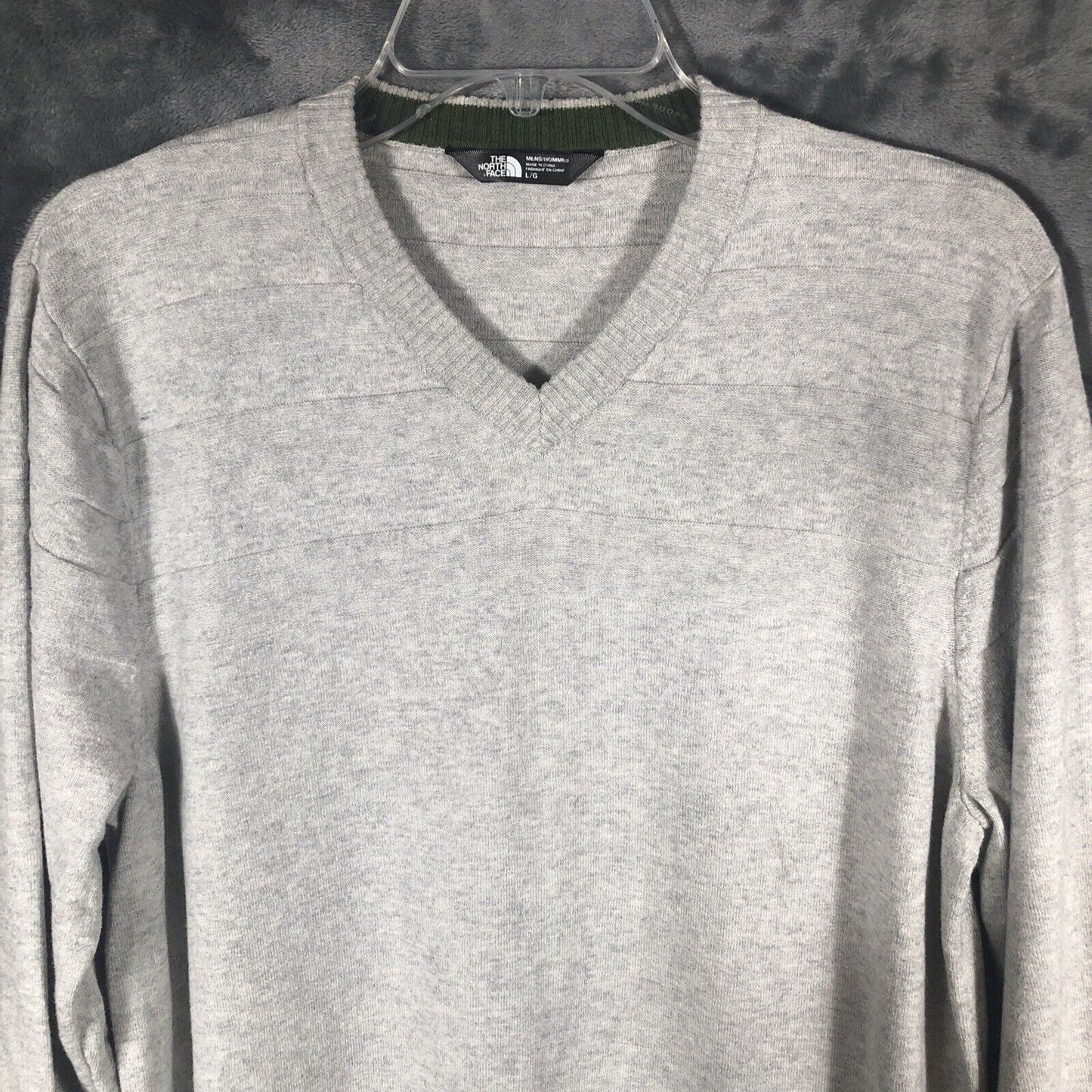 The North Face Sweater Men’s Gray Size Large Long Sleeve Shirt