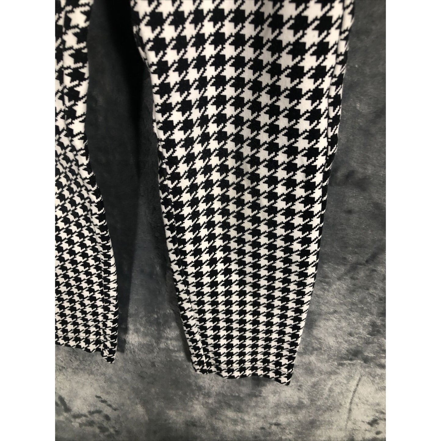 Old Navy Girls Black And White Dog Tooth Stretch Pants Size 5 Toddler