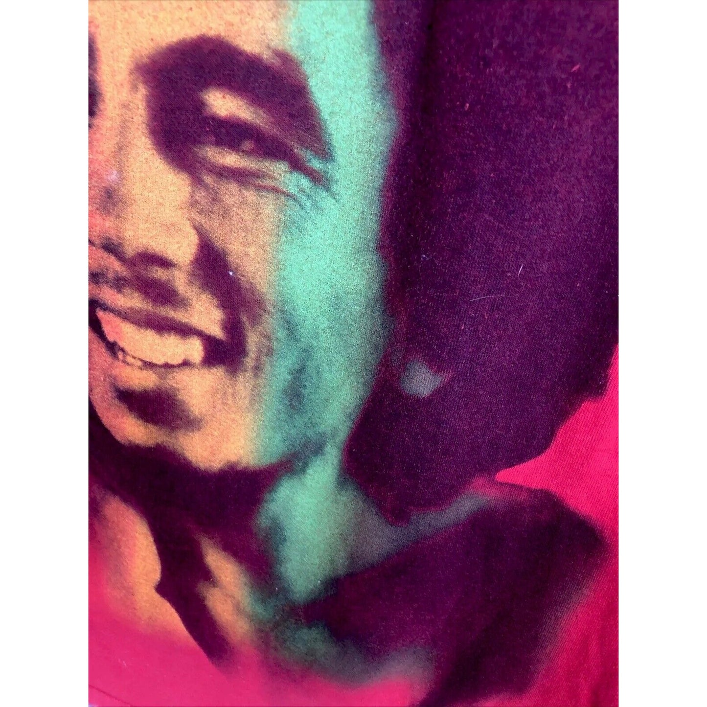 Vintage Bob Marley Rare Concert Shirt￼ Rock Icons Retro Red T-Shirt Size Medium