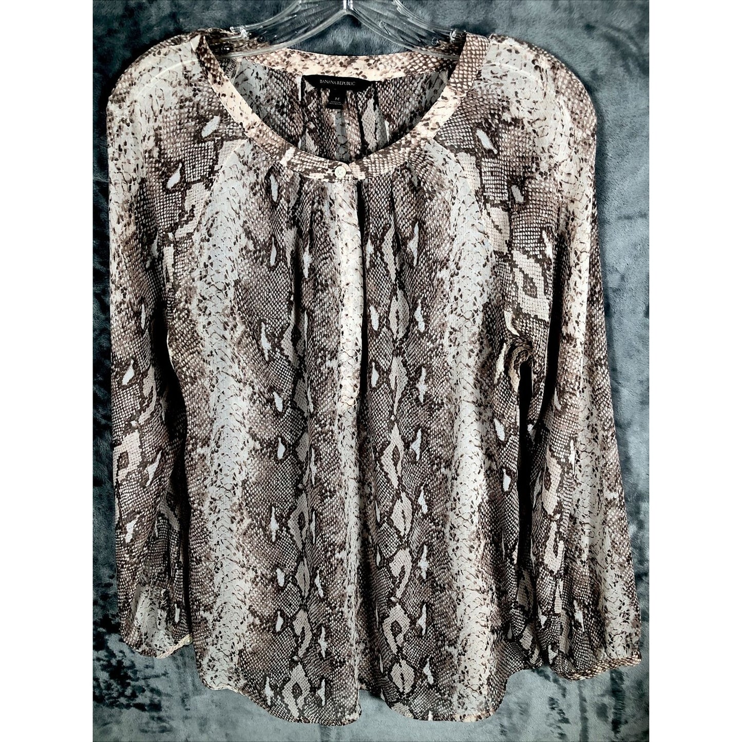 Banana Republic Blouse Women’s Animal Print Blouse Henley Snake Sheer SZ Medium