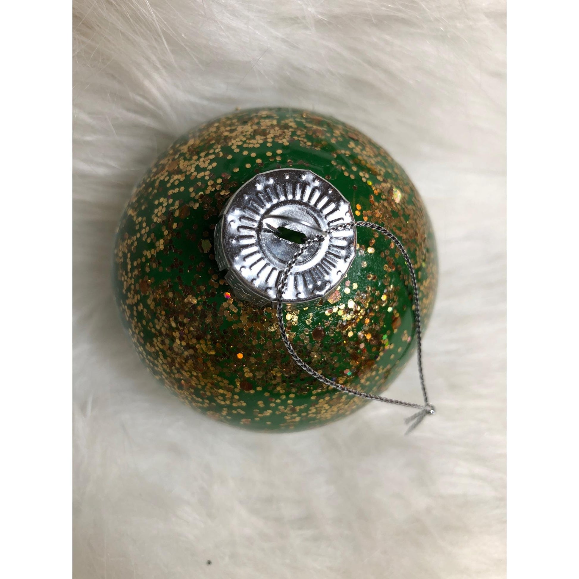 Elegant Green & Gold Glitter Christmas Ornaments: Hand-Painted Baubles for Festive Holiday Tree Decor