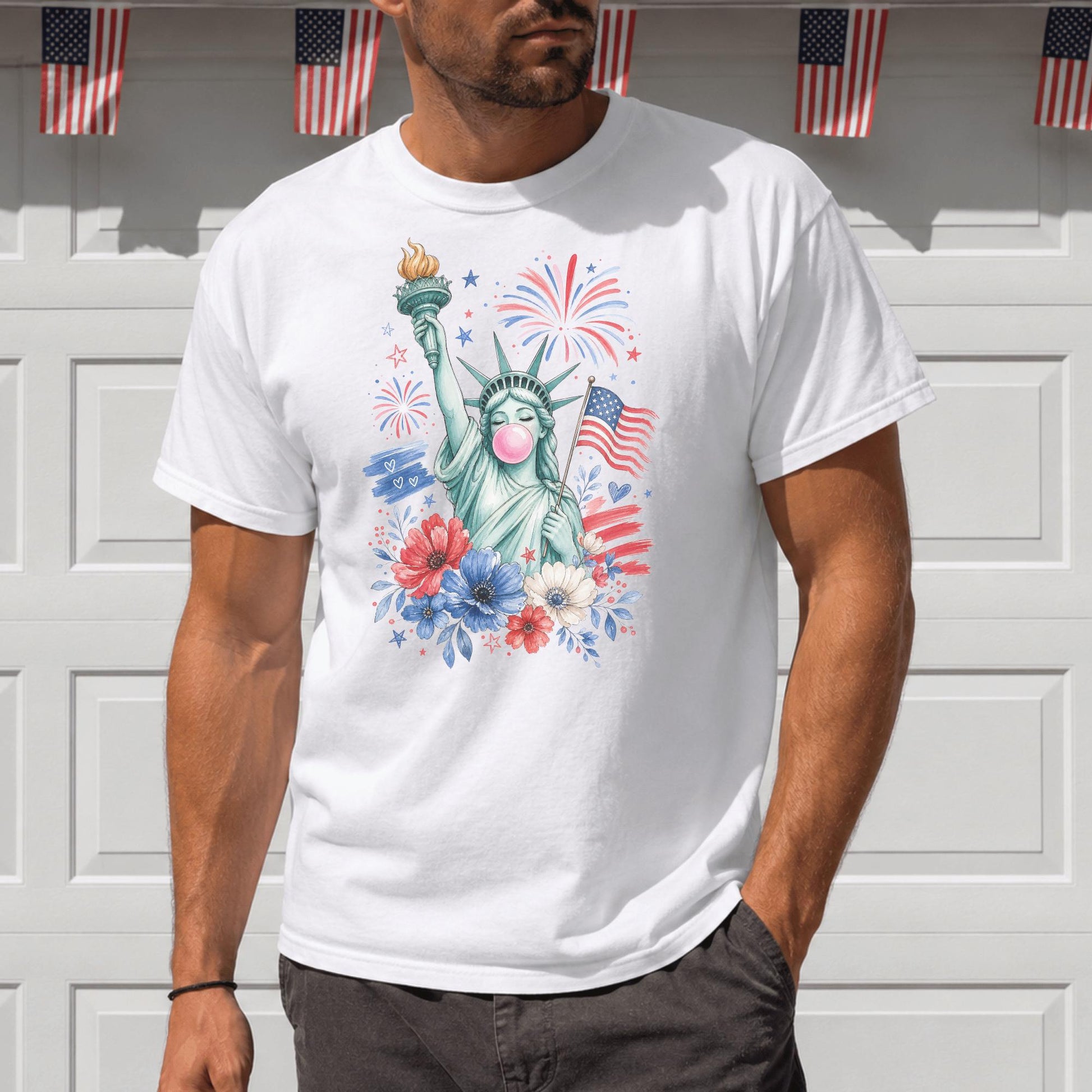 Patriotic Statue of Liberty T-Shirt, 4th of July Celebration Tee, Custom Graphic Shirt, USA Independence Day Apparel, Unique Gift for Women