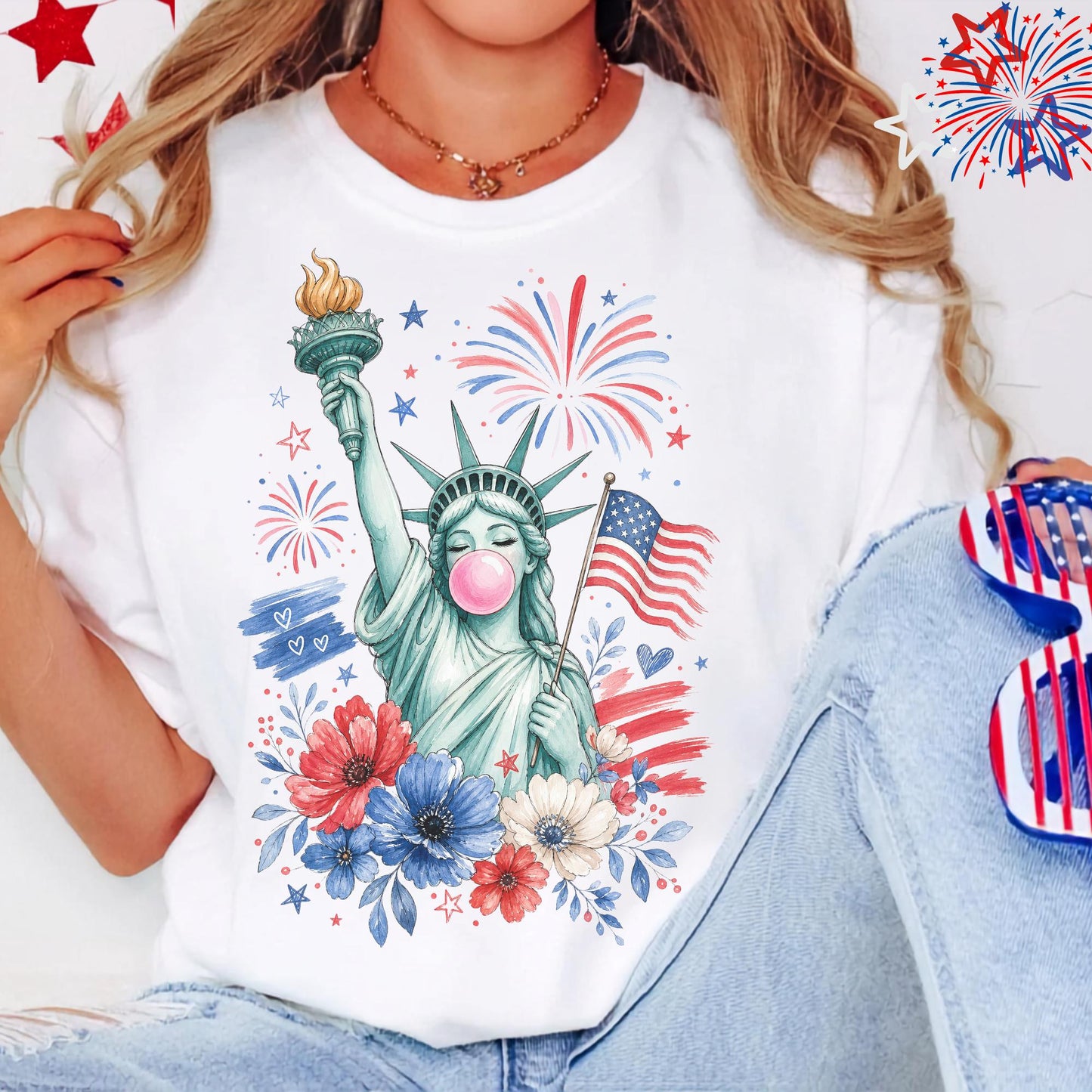 Patriotic Statue of Liberty T-Shirt, 4th of July Celebration Tee, Custom Graphic Shirt, USA Independence Day Apparel, Unique Gift for Women