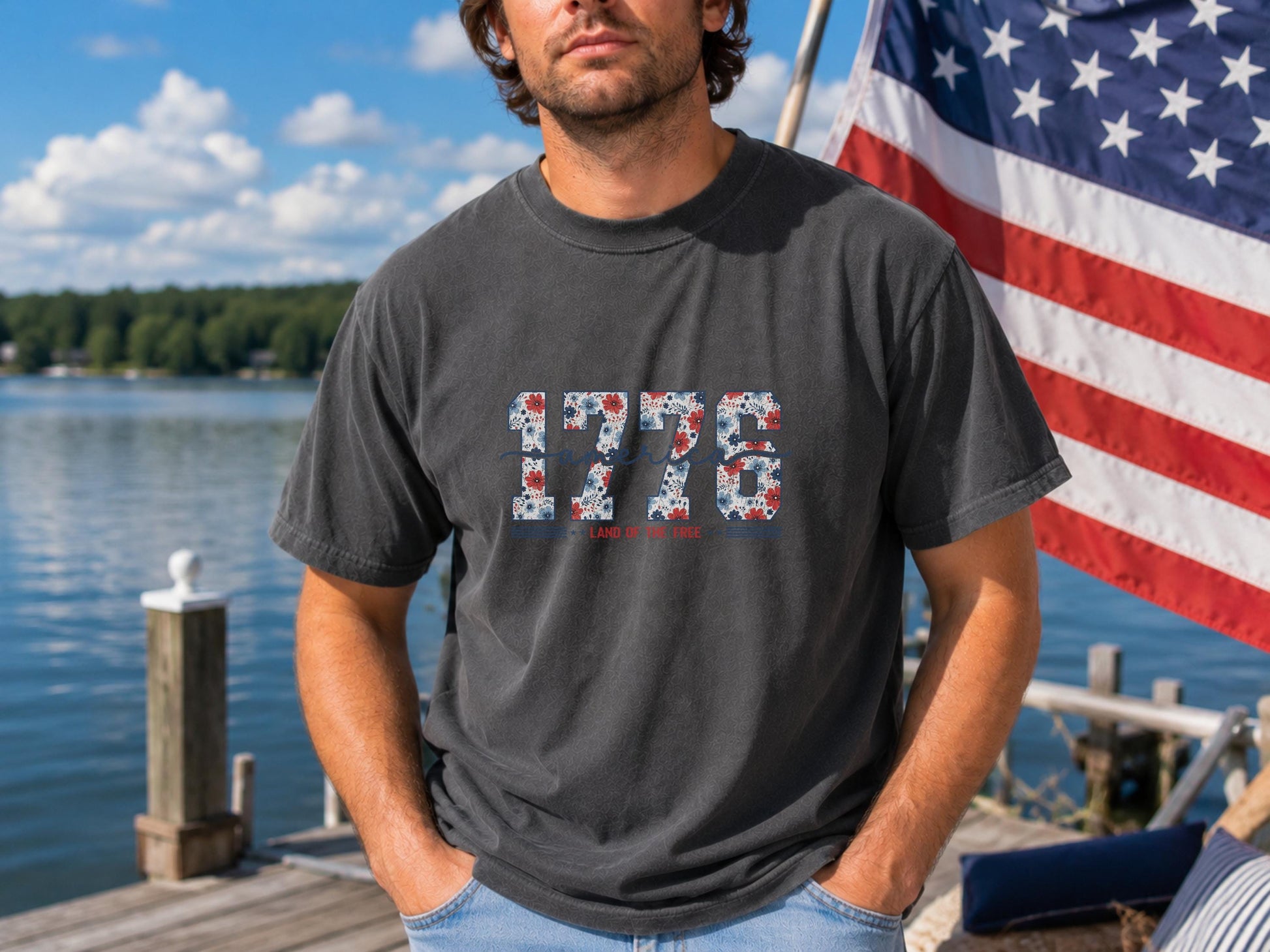 Patriotic Floral 1776 Americana Tee, Vintage Independence Day Shirt, Custom USA Flower T-Shirt, 4th of July Gift, Land of the Free Top