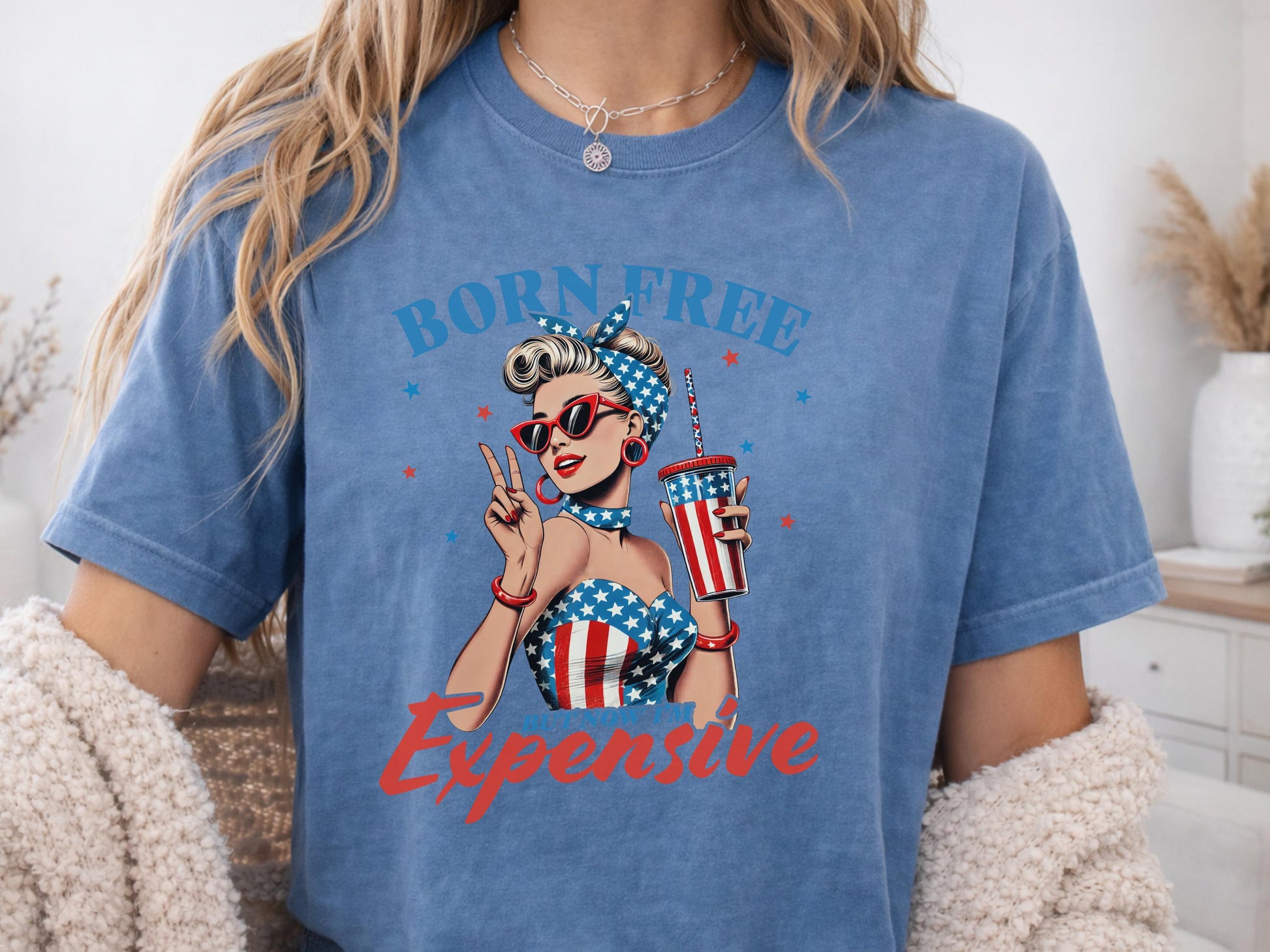 Retro American Pop Art T-Shirt, Vintage Patriotic Graphic Tee, USA Flag Fashion, Fun Gift for Her, High Quality Comfortable Top