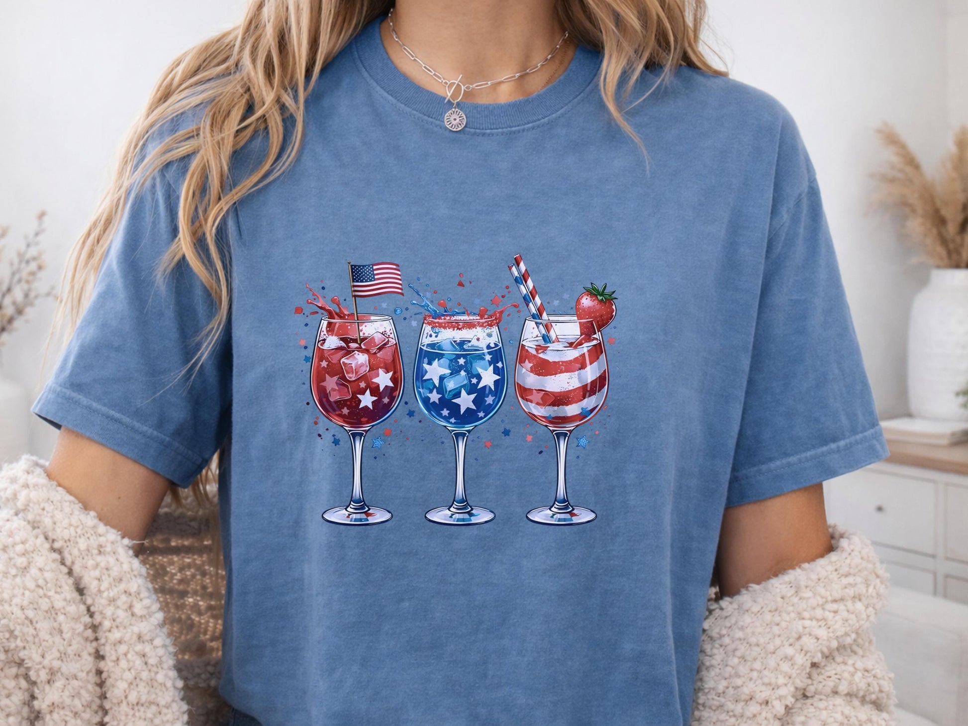 Patriotic Drinkware Design, Fourth of July Party, USA Themed Glasses, Fun Summer BBQ Decor, Independence Day Gift Idea, Watercolor Art