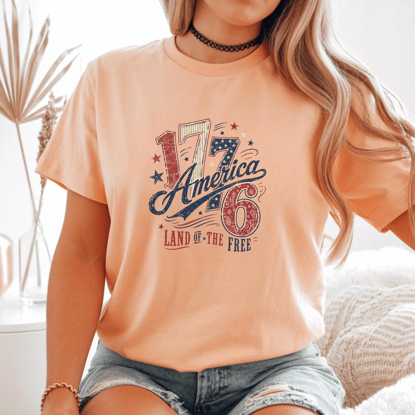 Vintage USA 1776 T-Shirt, Patriotic American Design, Land of the Free Tee, Independence Day Shirt, 4th of July Top, Retro USA Shirt