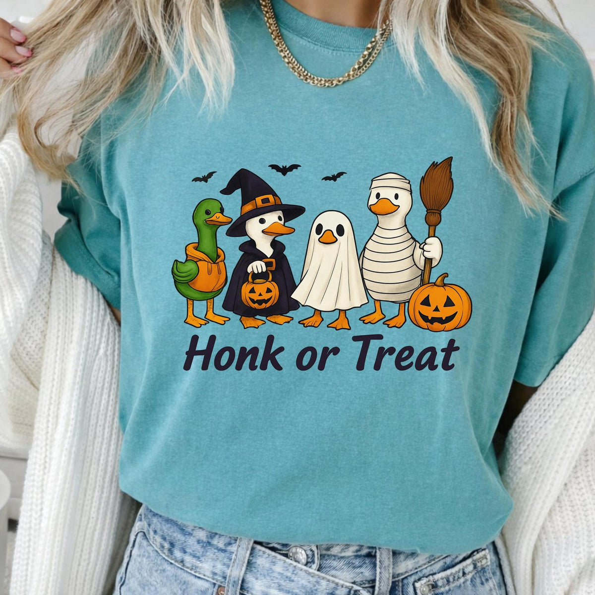Honk or Treat Duck Halloween Sweatshirt, Funny Ghost Duck T Shirt Crewneck, Witch Pumpkin Costume, Spooky Fall Gift for Duck Lovers Adults