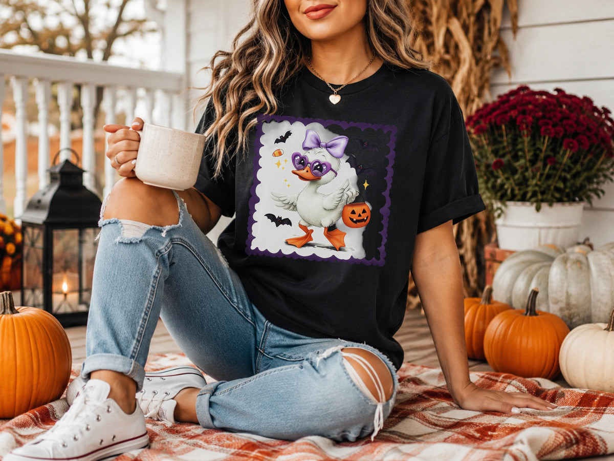 Halloween Duck Sweatshirt, Cute Bat Costume Crewneck, Purple Bow Duckling Shirt, Spooky Trick or Treat Fall Pullover Gift Idea 2025