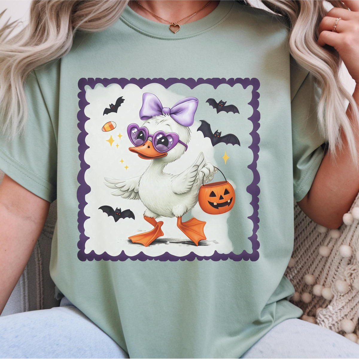 Halloween Duck Sweatshirt, Cute Bat Costume Crewneck, Purple Bow Duckling Shirt, Spooky Trick or Treat Fall Pullover Gift Idea 2025