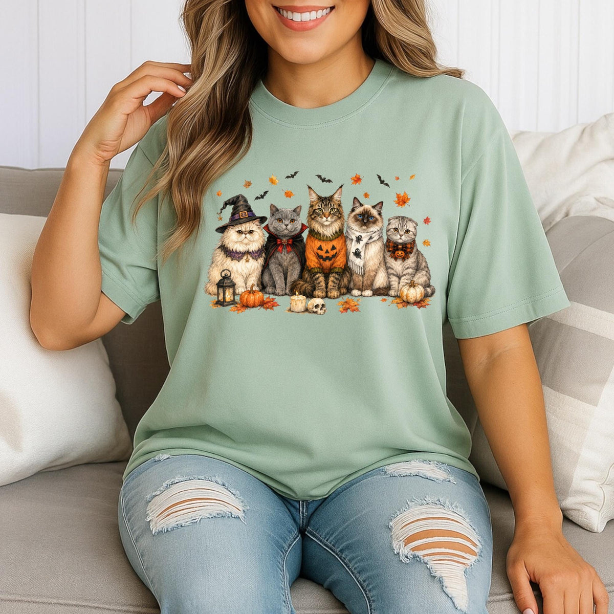 Halloween Cat Shirt, Witchy Cat T-Shirt, Spooky Kitty Graphic Tee, Autumn Cat Lover Gift, Cute Vintage Halloween Outfit for Women Men