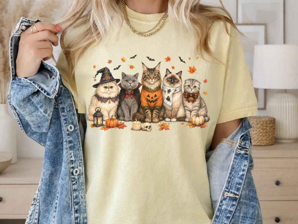 Halloween Cat Shirt, Witchy Cat T-Shirt, Spooky Kitty Graphic Tee, Autumn Cat Lover Gift, Cute Vintage Halloween Outfit for Women Men