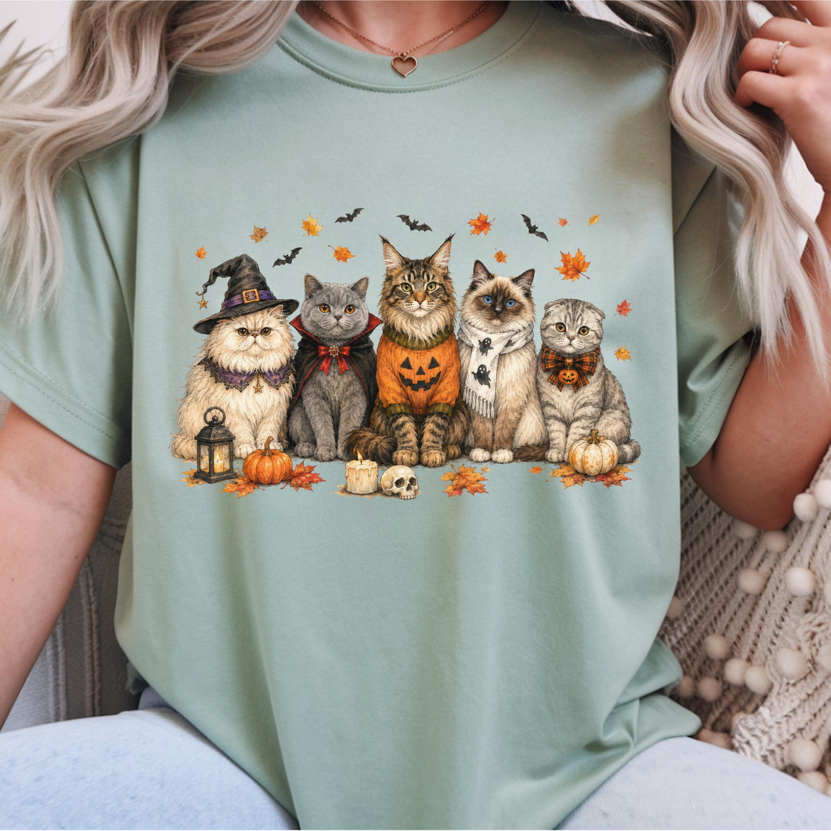 Halloween Cat Shirt, Witchy Cat T-Shirt, Spooky Kitty Graphic Tee, Autumn Cat Lover Gift, Cute Vintage Halloween Outfit for Women Men