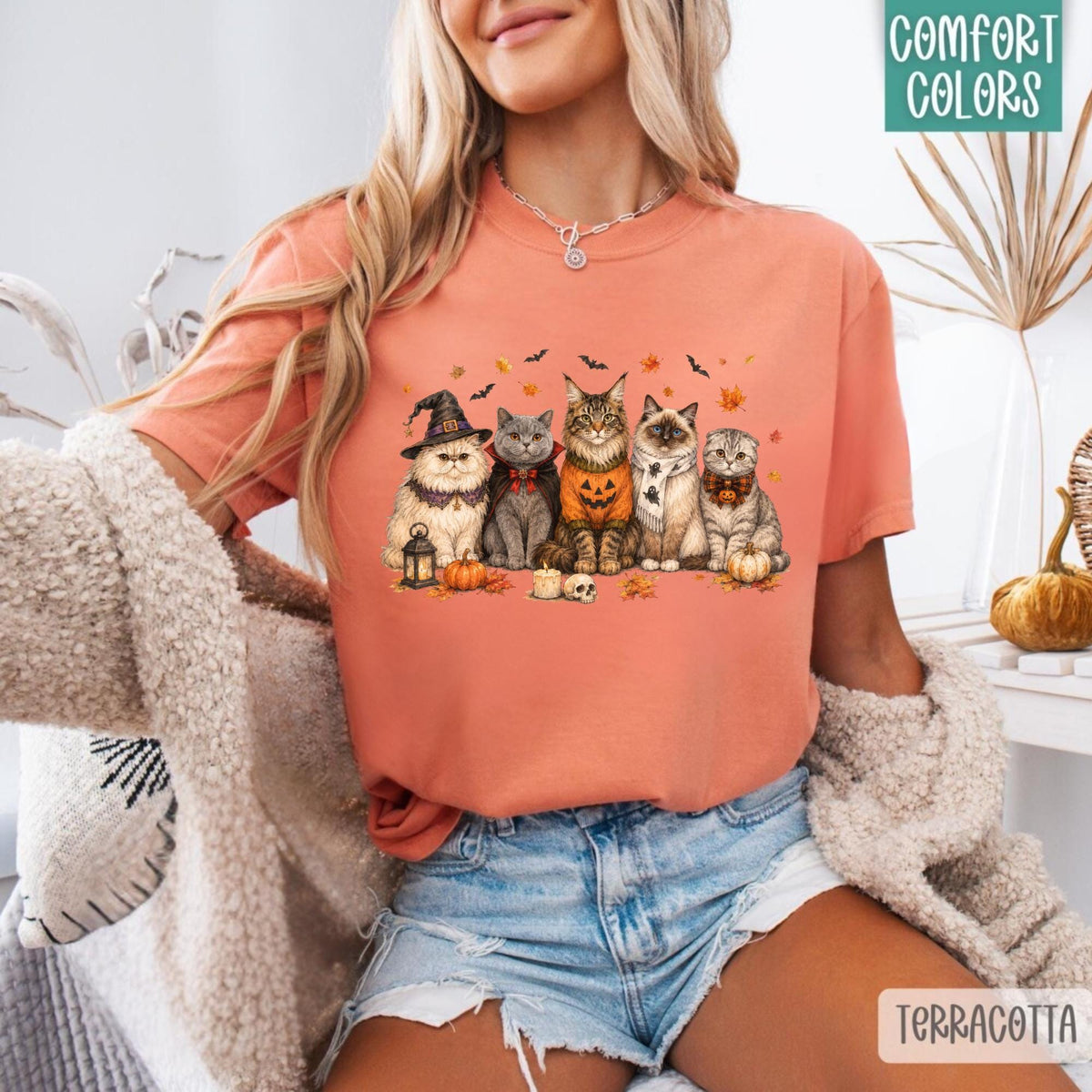 Halloween Cat Shirt, Witchy Cat T-Shirt, Spooky Kitty Graphic Tee, Autumn Cat Lover Gift, Cute Vintage Halloween Outfit for Women Men