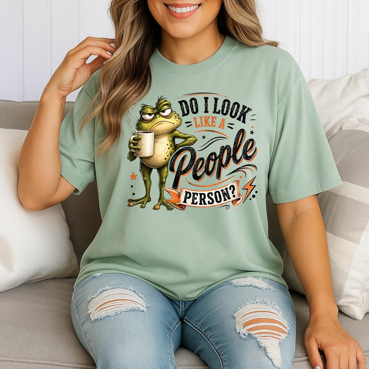 Do I Look Like a People Person Sweatshirt, Funny Frog Coffee Crewneck, Introvert Humor Pullover, Sarcastic Gift for Coffee Lovers and Cowork