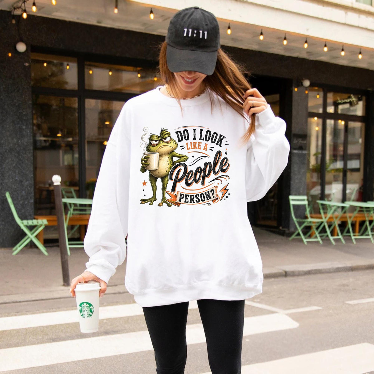 Do I Look Like a People Person Sweatshirt, Funny Frog Coffee Crewneck, Introvert Humor Pullover, Sarcastic Gift for Coffee Lovers and Cowork
