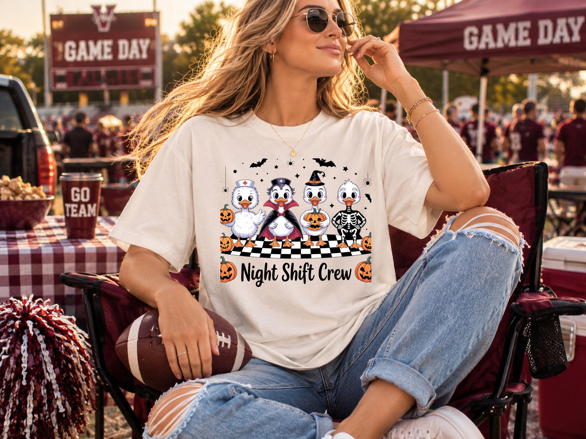 Night Shift Nurse Funny Halloween Geese Halloween Nurse Ghost Sweatshirt, Neonatal Nurse Boo Crewneck, Spooky Nursing Pullover, Cute Medical