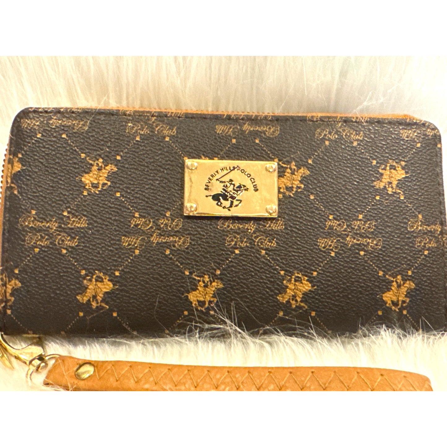 Beverly Hills Polo Club Womens Zip-Around Wallet Black/Gold Faux Leather Wristlet