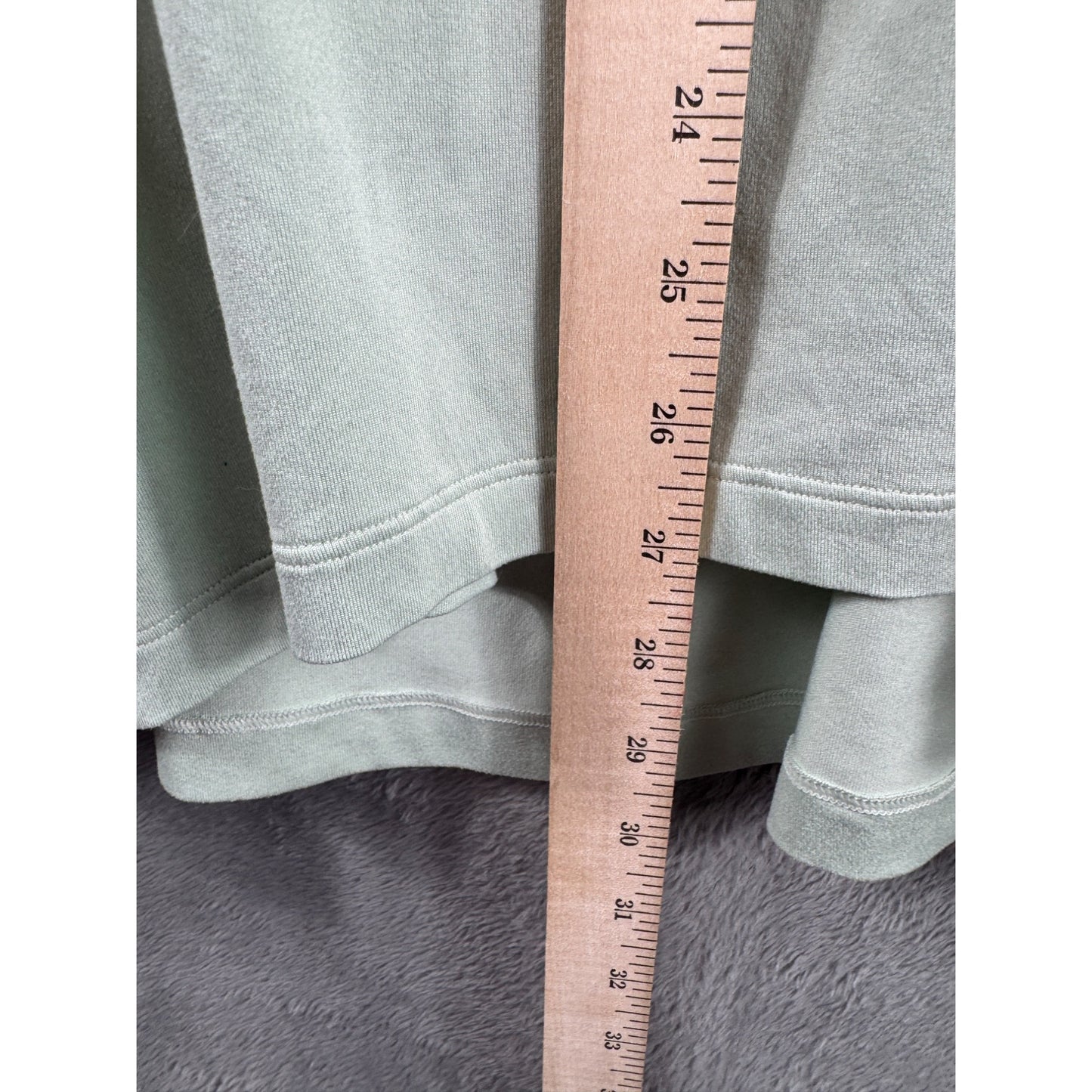 Adidas Long-Sleeve AEROREADY Quarter-Zip Performance Shirt Light Green Size XL Lightweight & Breathable Material