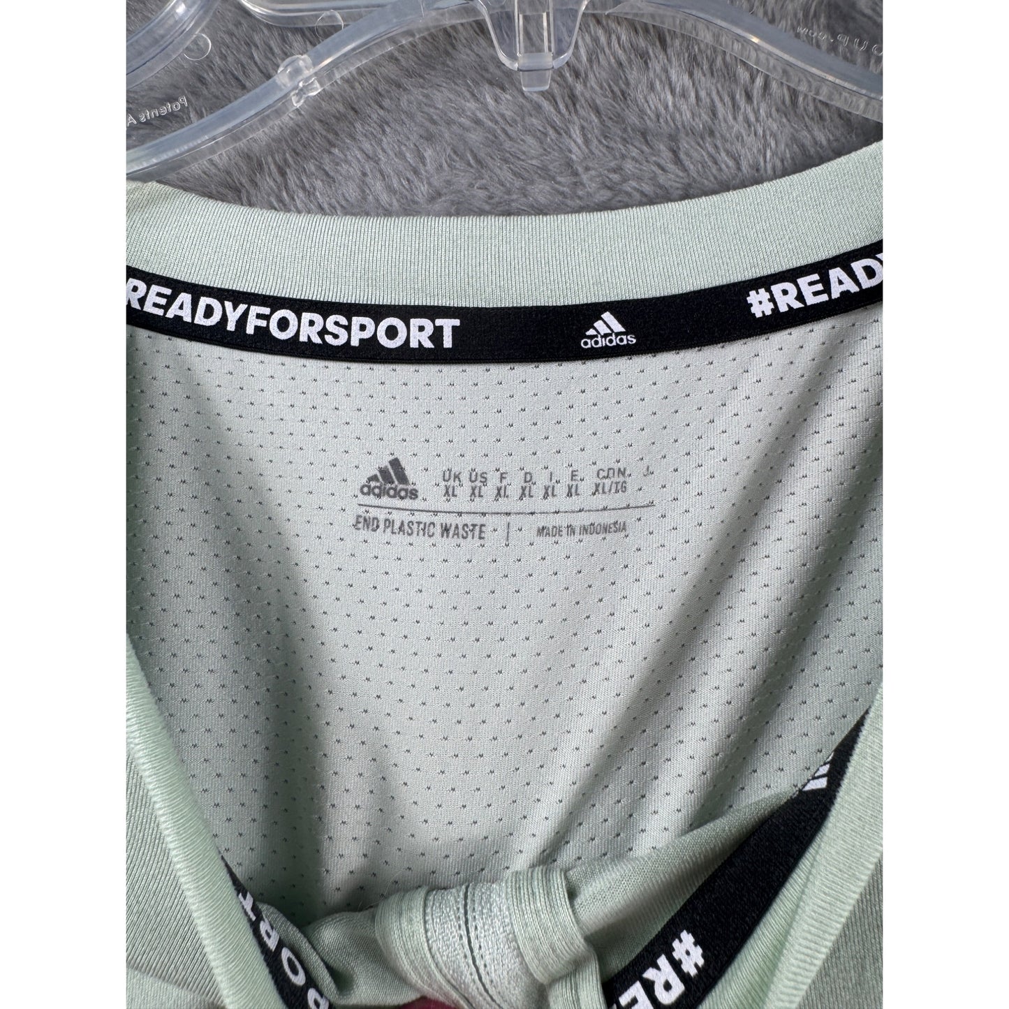 Adidas Long-Sleeve AEROREADY Quarter-Zip Performance Shirt Light Green Size XL Lightweight & Breathable Material